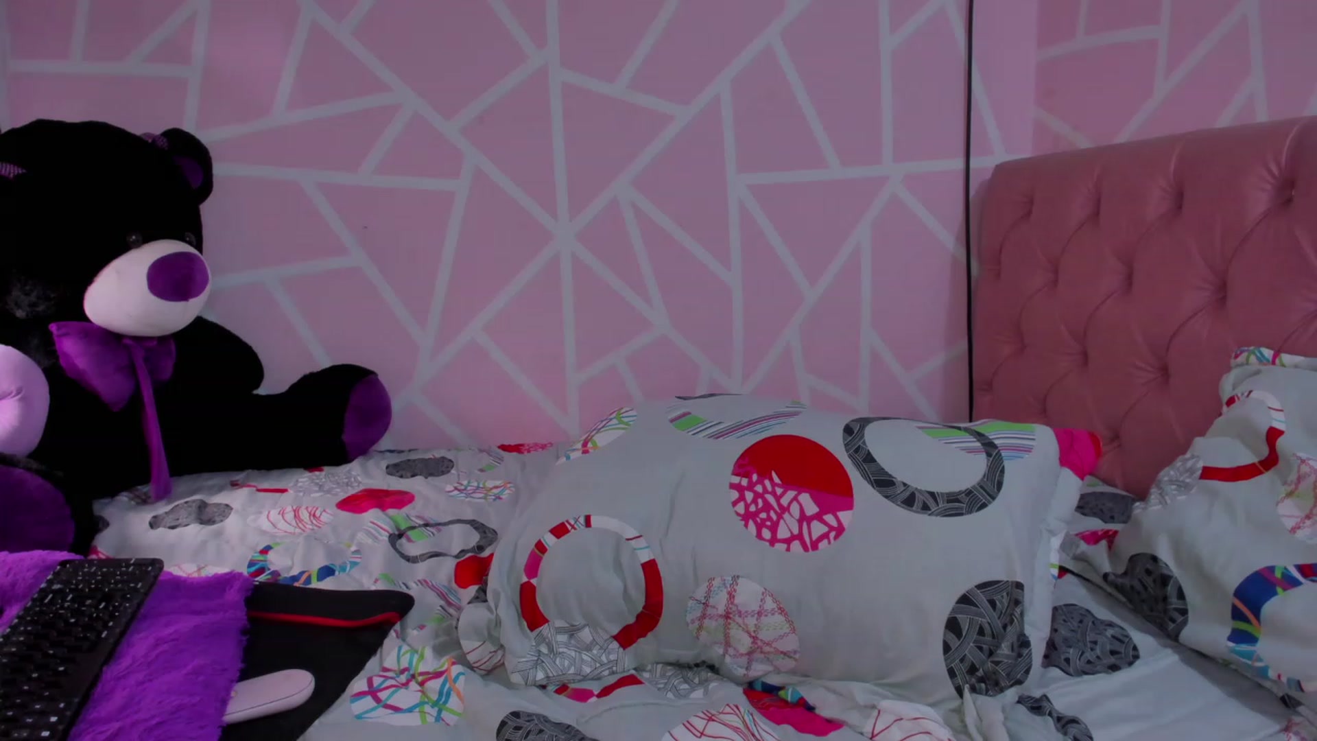 Gallery image thumbnail from Violet_Fit's myfreecams stream on, 06/21/2023, 15:54 image 5 of 20