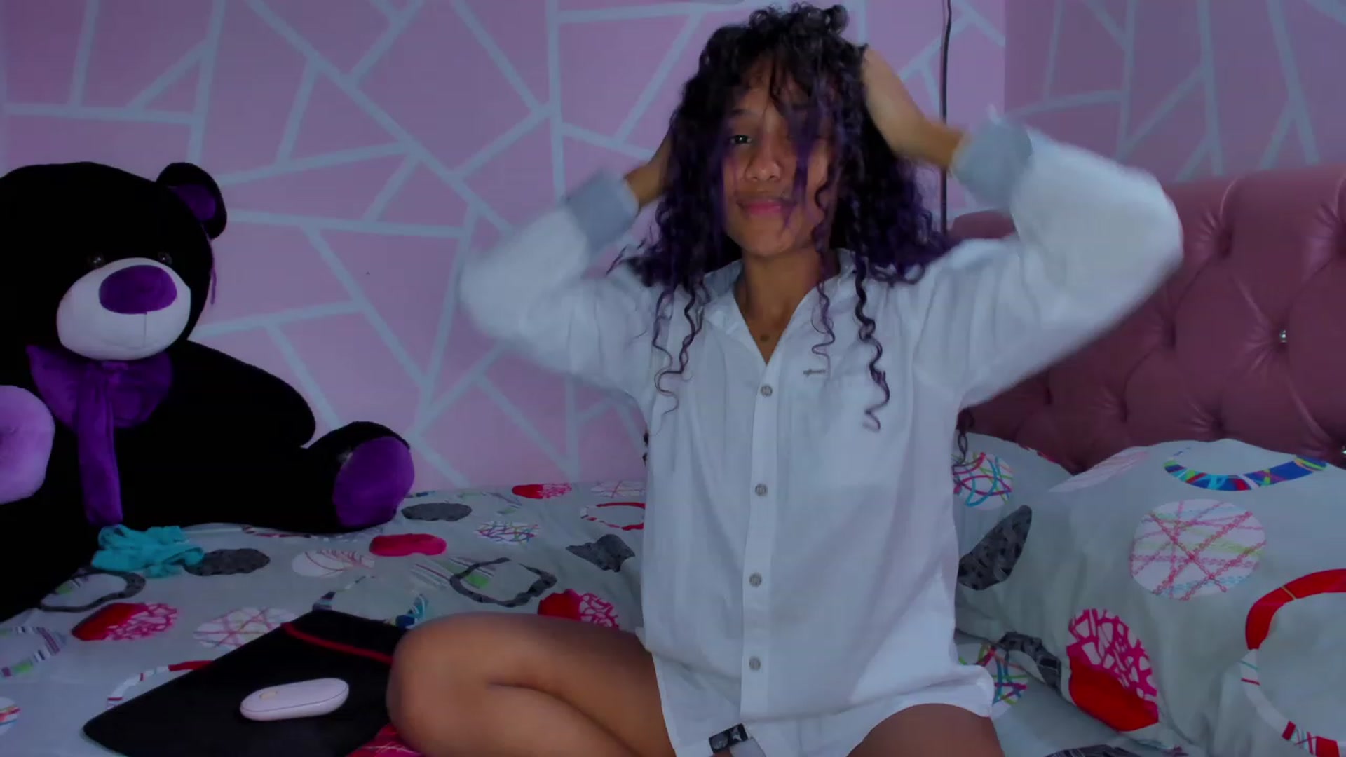 Gallery image thumbnail from Violet_Fit's myfreecams stream on, 06/24/2023, 20:16 image 12 of 20