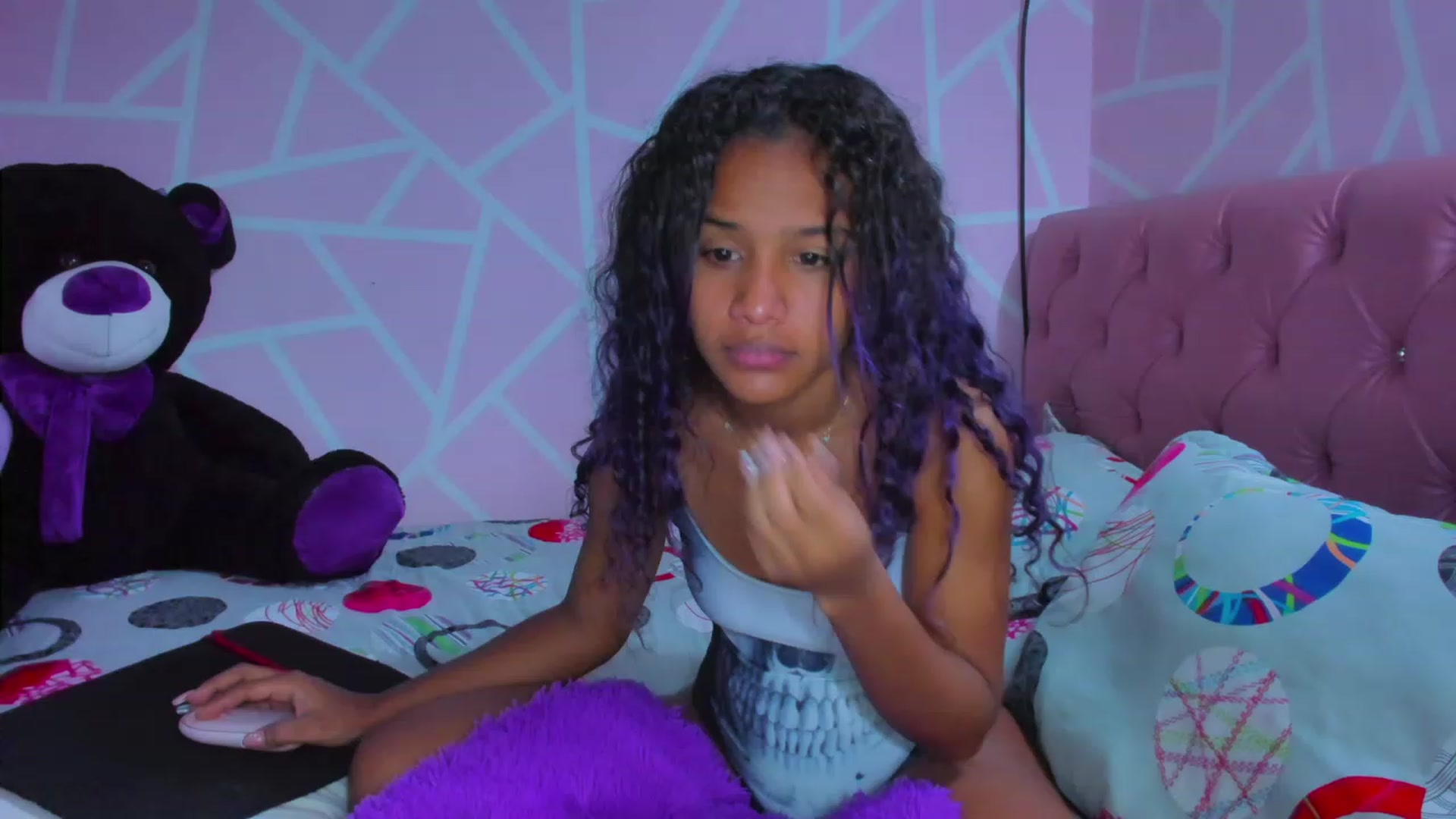 Gallery image thumbnail from Violet_Fit's myfreecams stream on, 06/26/2023, 11:59 image 8 of 20