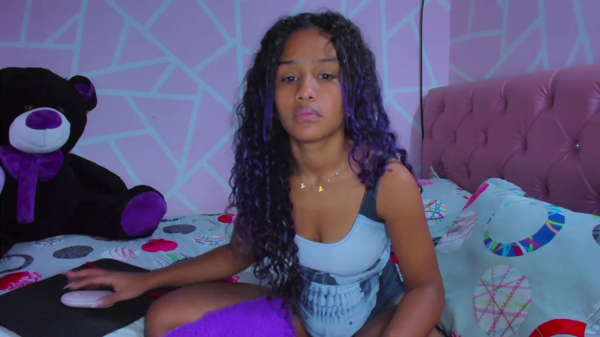Gallery image thumbnail from Violet_Fit's myfreecams stream on, 06/26/2023, 11:59 image 20 of 20
