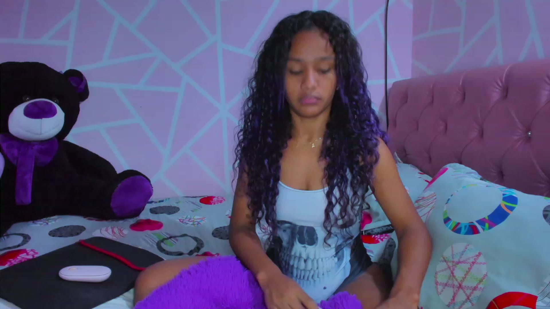 Gallery image thumbnail from Violet_Fit's myfreecams stream on, 06/26/2023, 11:59 image 11 of 20