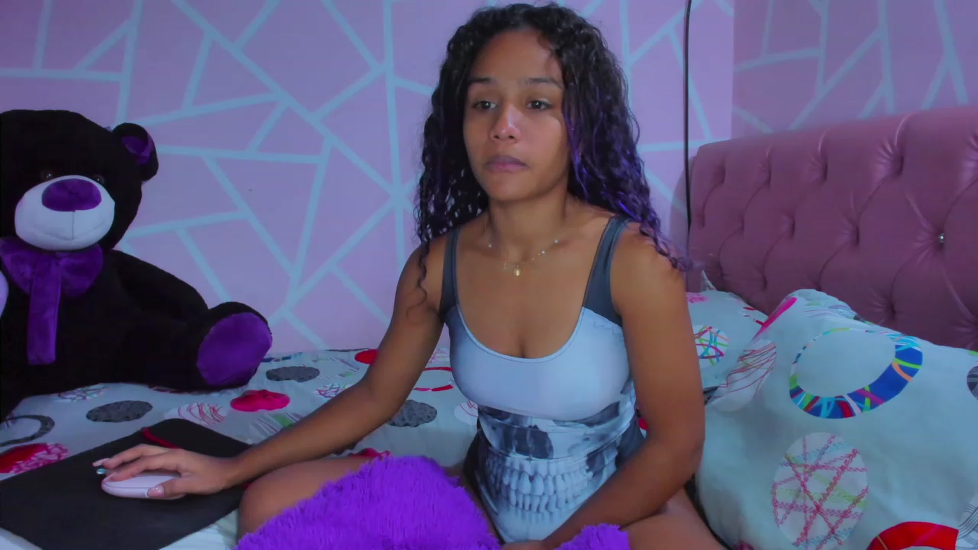 Gallery image thumbnail from Violet_Fit's myfreecams stream on, 06/26/2023, 11:59 image 6 of 20