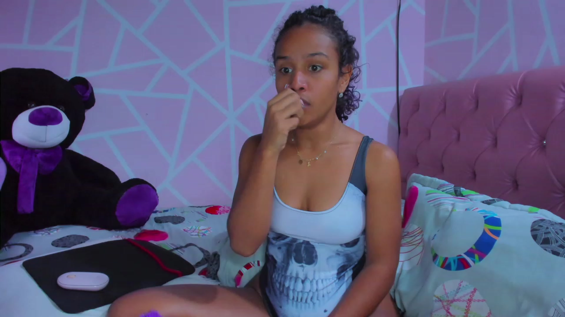 Gallery image thumbnail from Violet_Fit's myfreecams stream on, 06/26/2023, 13:30 image 11 of 20