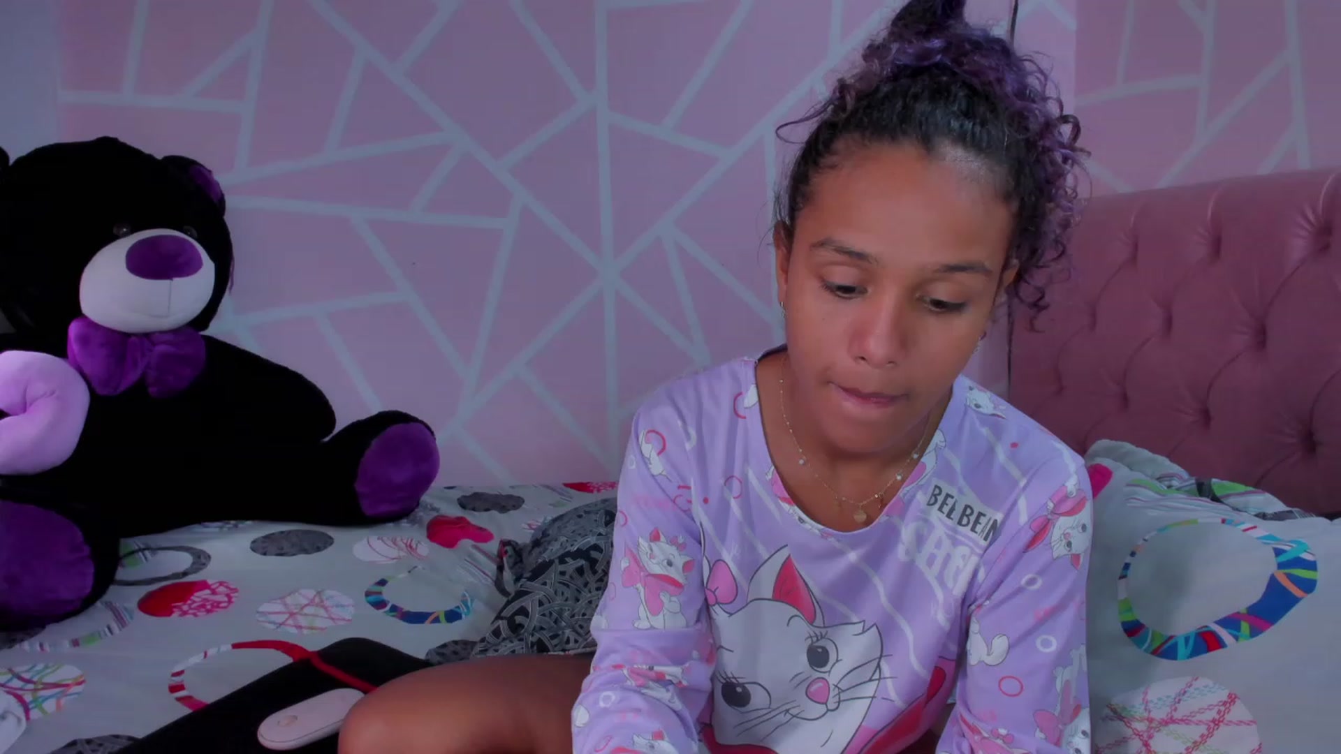Gallery image thumbnail from Violet_Fit's myfreecams stream on, 06/28/2023, 15:13 image 19 of 20