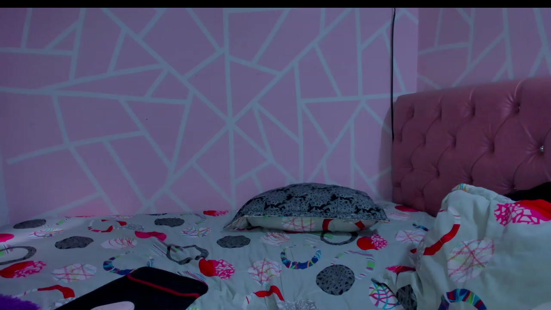 Gallery image thumbnail from Violet_Fit's myfreecams stream on, 06/29/2023, 15:12 image 3 of 20