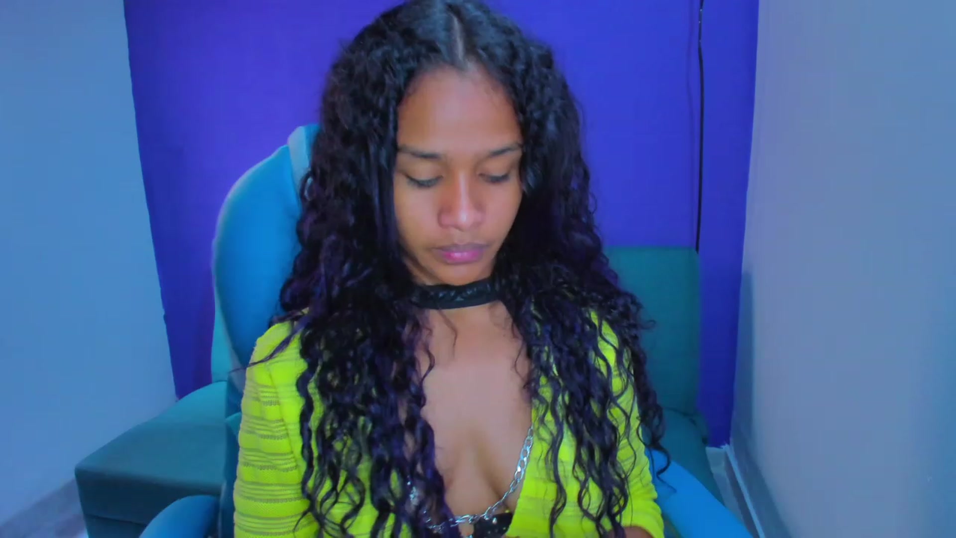 Gallery image thumbnail from Violet_Fit's myfreecams stream on, 07/01/2023, 15:01 image 6 of 20