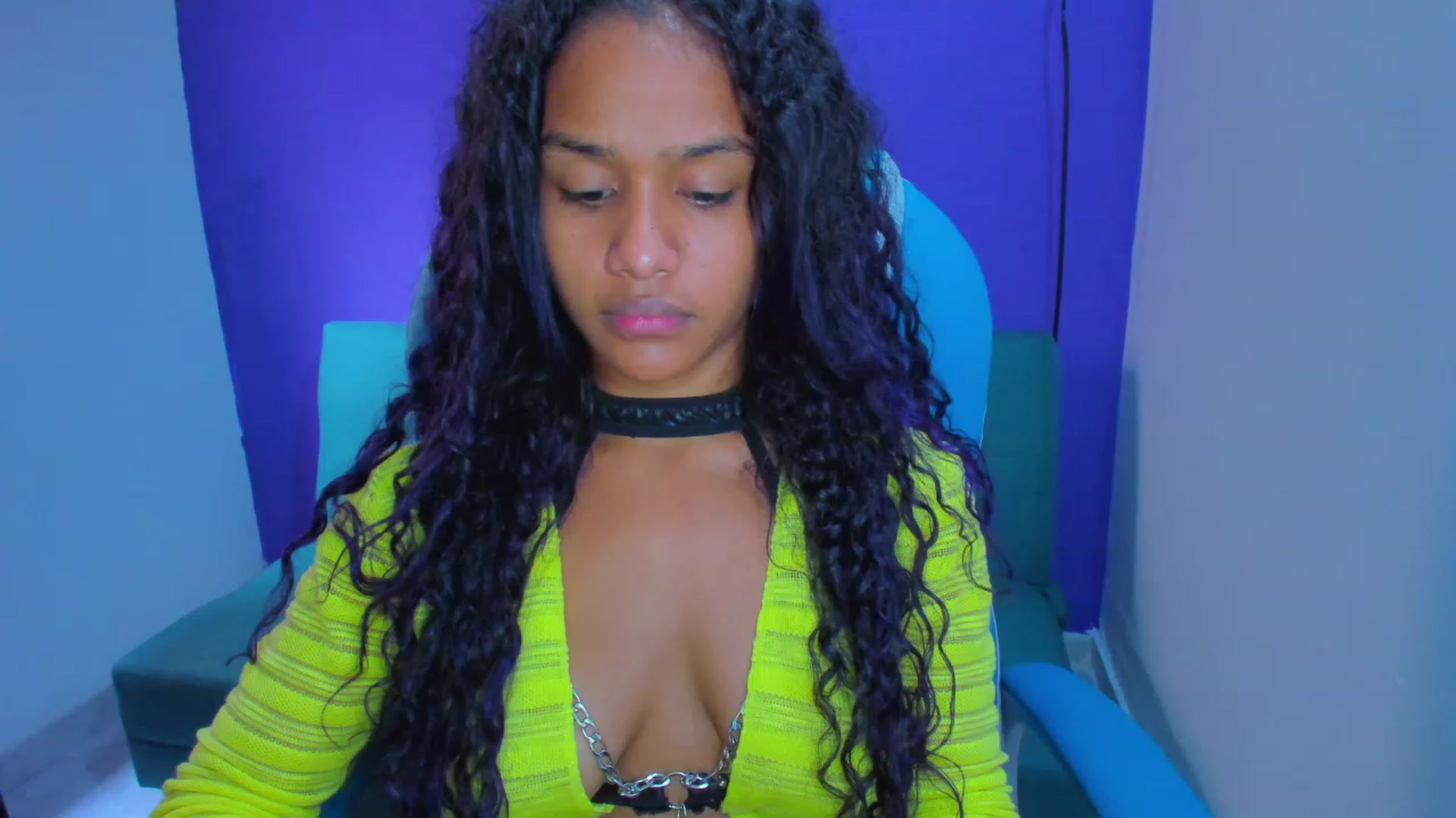 Gallery image thumbnail from Violet_Fit's myfreecams stream on, 07/01/2023, 15:01 image 9 of 20