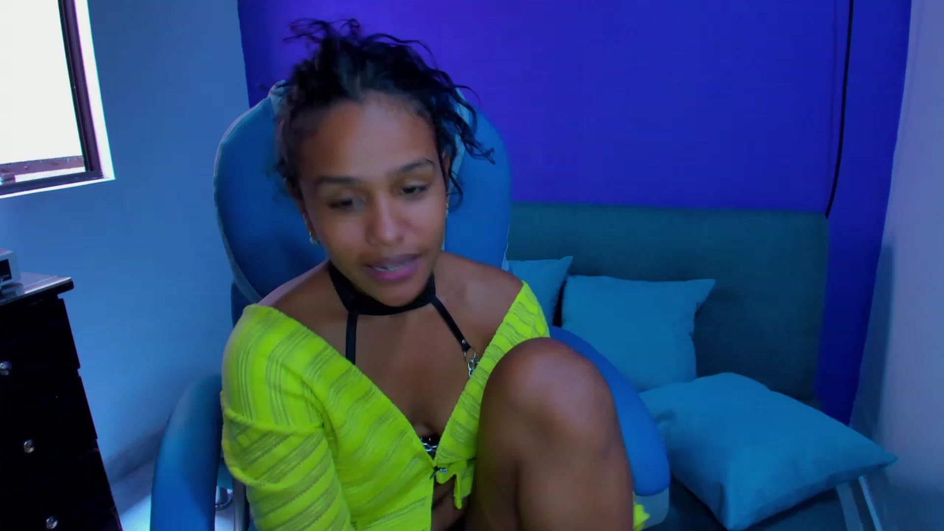 Gallery image thumbnail from Violet_Fit's myfreecams stream on, 07/01/2023, 16:47 image 1 of 20