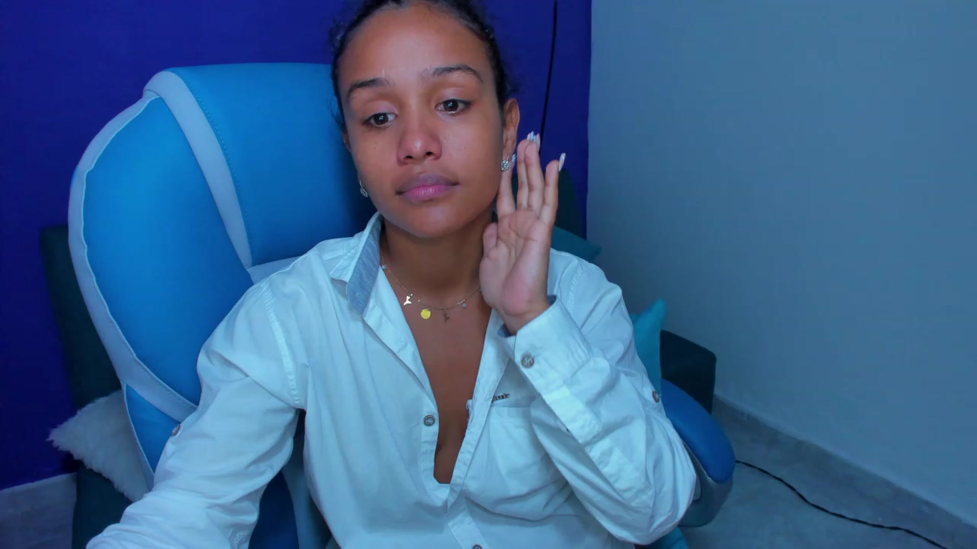 Gallery image thumbnail from Violet_Fit's myfreecams stream on, 07/10/2023, 16:06 image 5 of 20