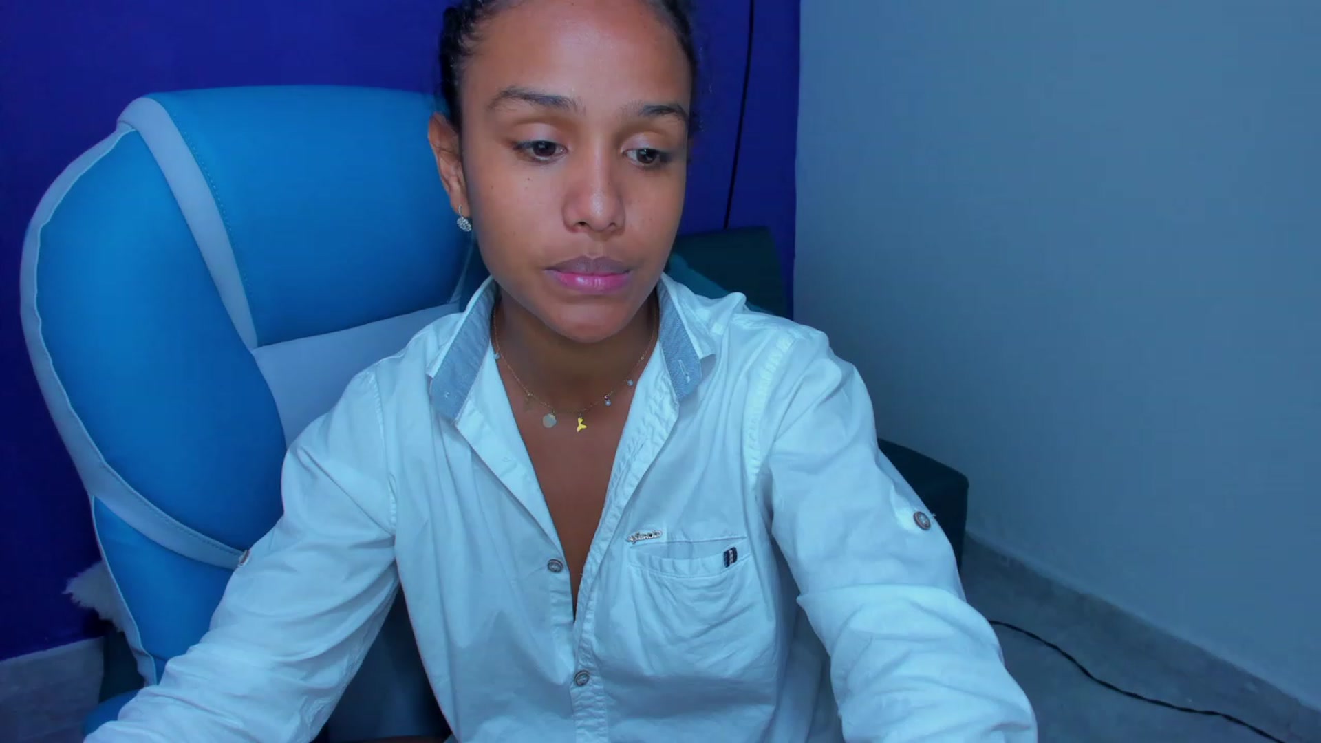 Gallery image thumbnail from Violet_Fit's myfreecams stream on, 07/10/2023, 16:06 image 3 of 20