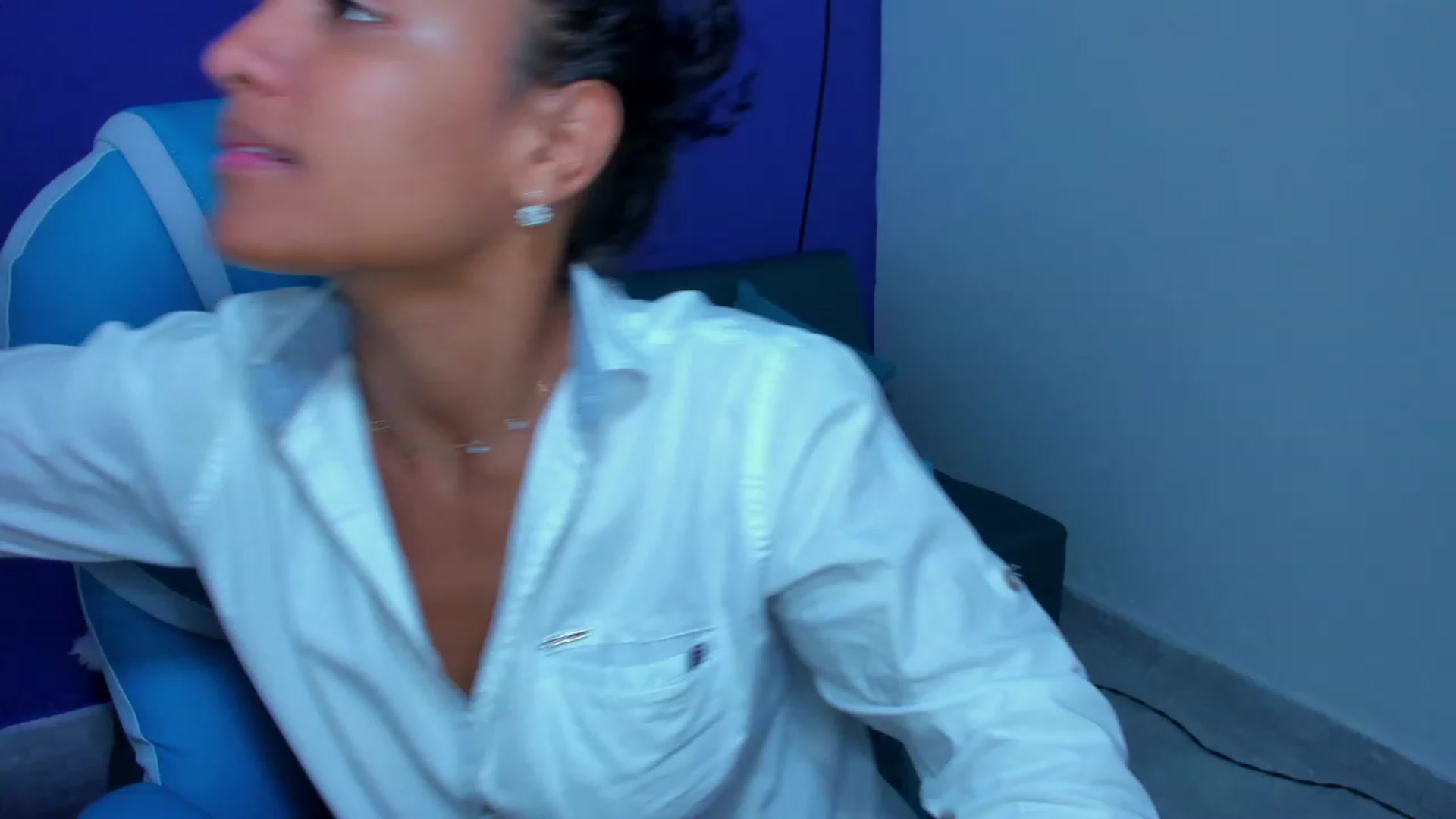 Gallery image thumbnail from Violet_Fit's myfreecams stream on, 07/10/2023, 16:06 image 2 of 20