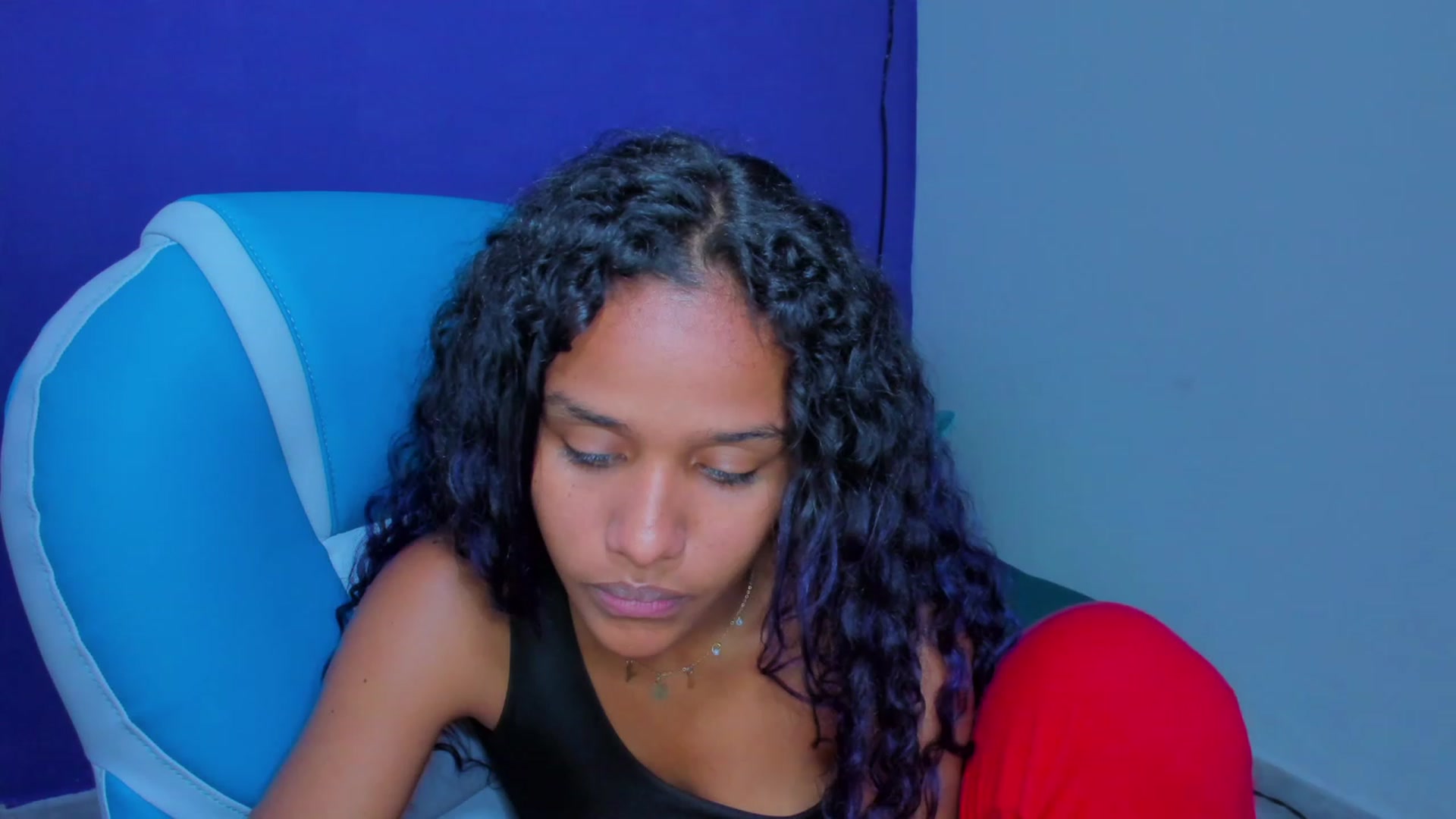 Gallery image thumbnail from Violet_Fit's myfreecams stream on, 07/12/2023, 14:30 image 15 of 20
