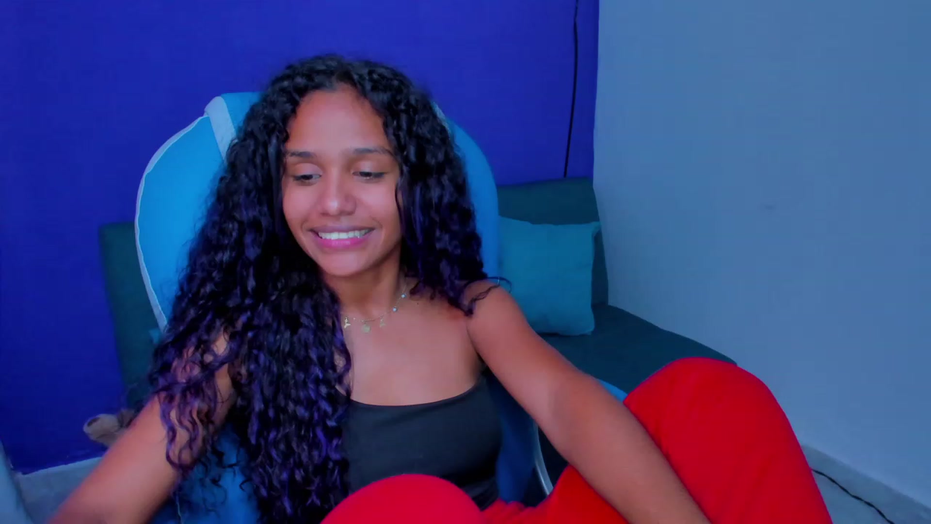 Gallery image thumbnail from Violet_Fit's myfreecams stream on, 07/12/2023, 15:59 image 15 of 20