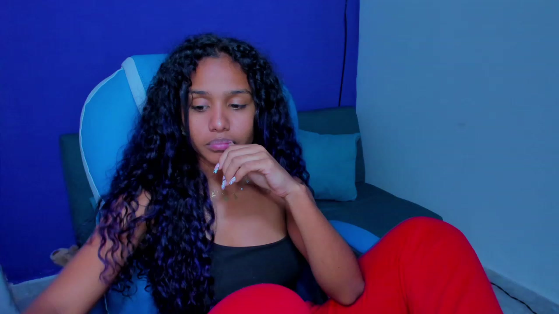 Gallery image thumbnail from Violet_Fit's myfreecams stream on, 07/12/2023, 15:59 image 16 of 20