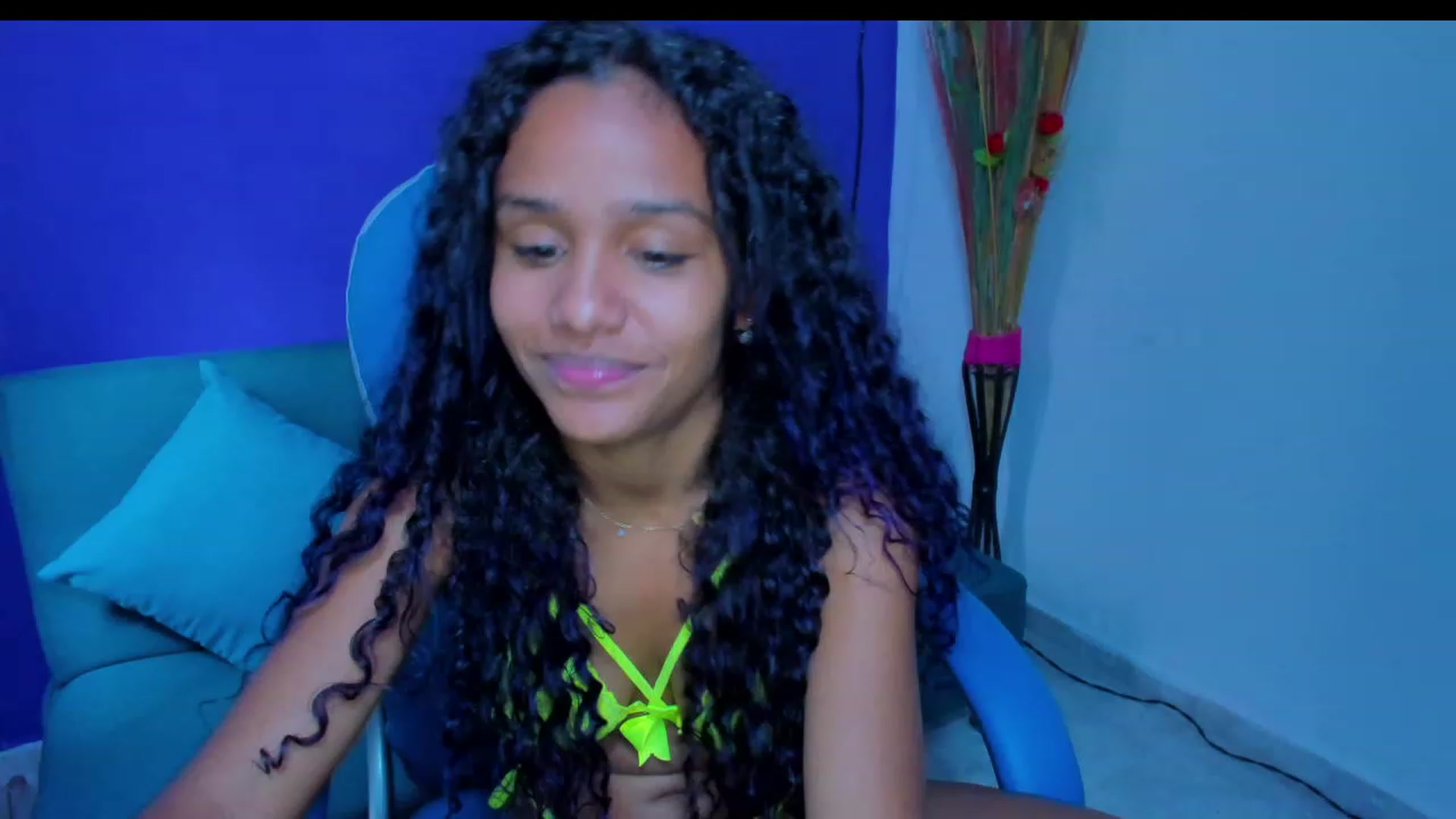 Gallery image thumbnail from Violet_Fit's myfreecams stream on, 07/13/2023, 14:01 image 12 of 20