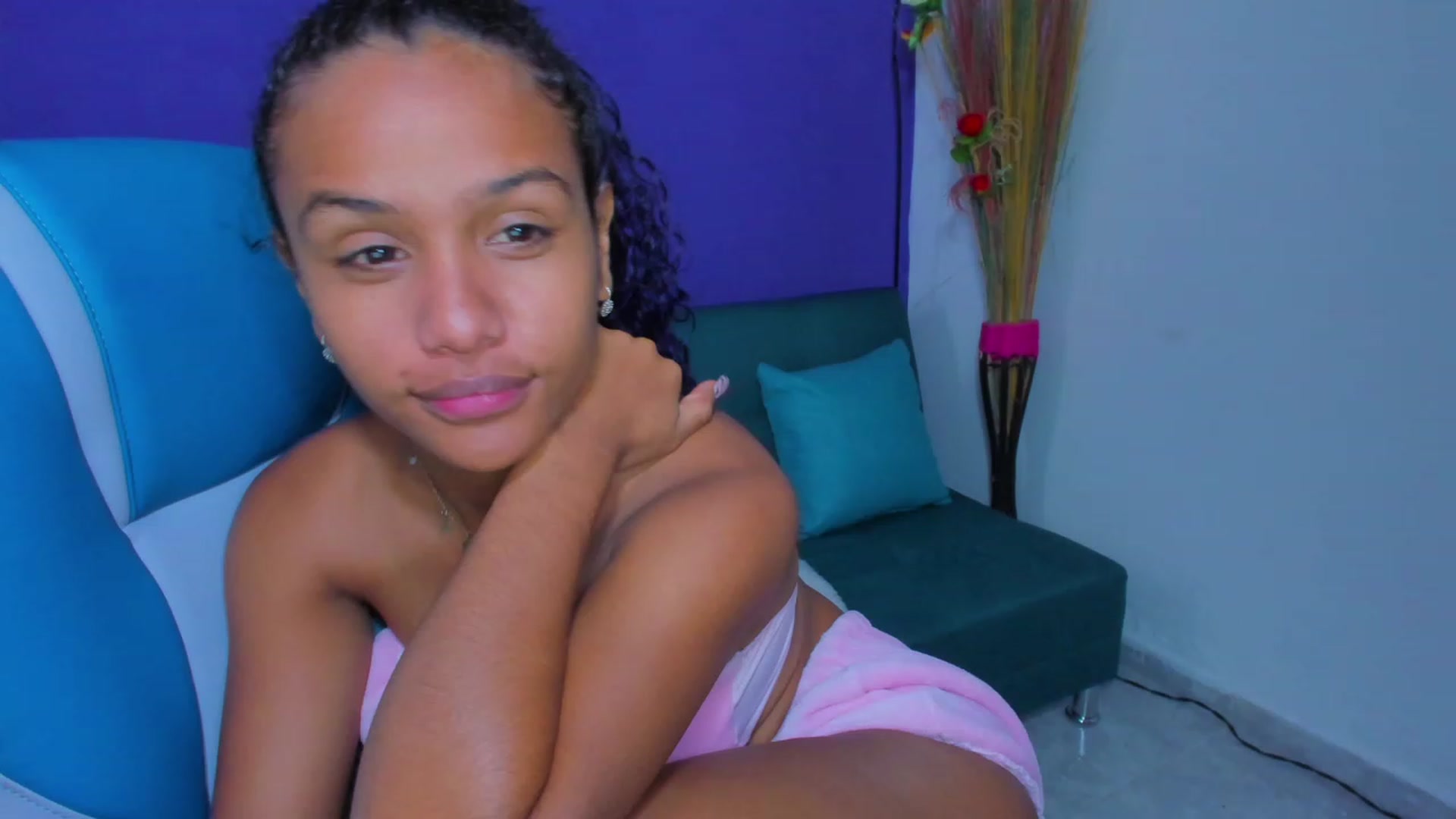 Gallery image thumbnail from Violet_Fit's myfreecams stream on, 07/14/2023, 14:25 image 5 of 20