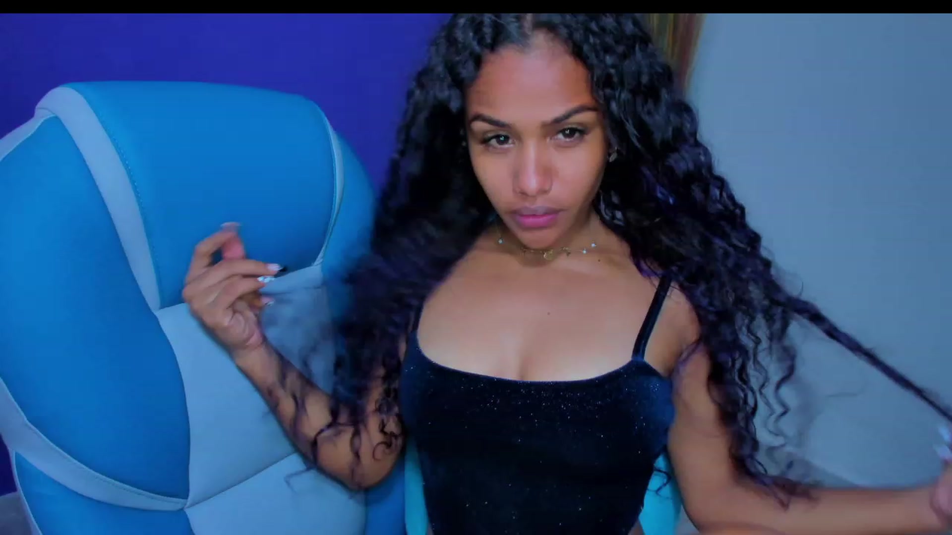 Gallery image thumbnail from Violet_Fit's myfreecams stream on, 07/17/2023, 13:43 image 5 of 20