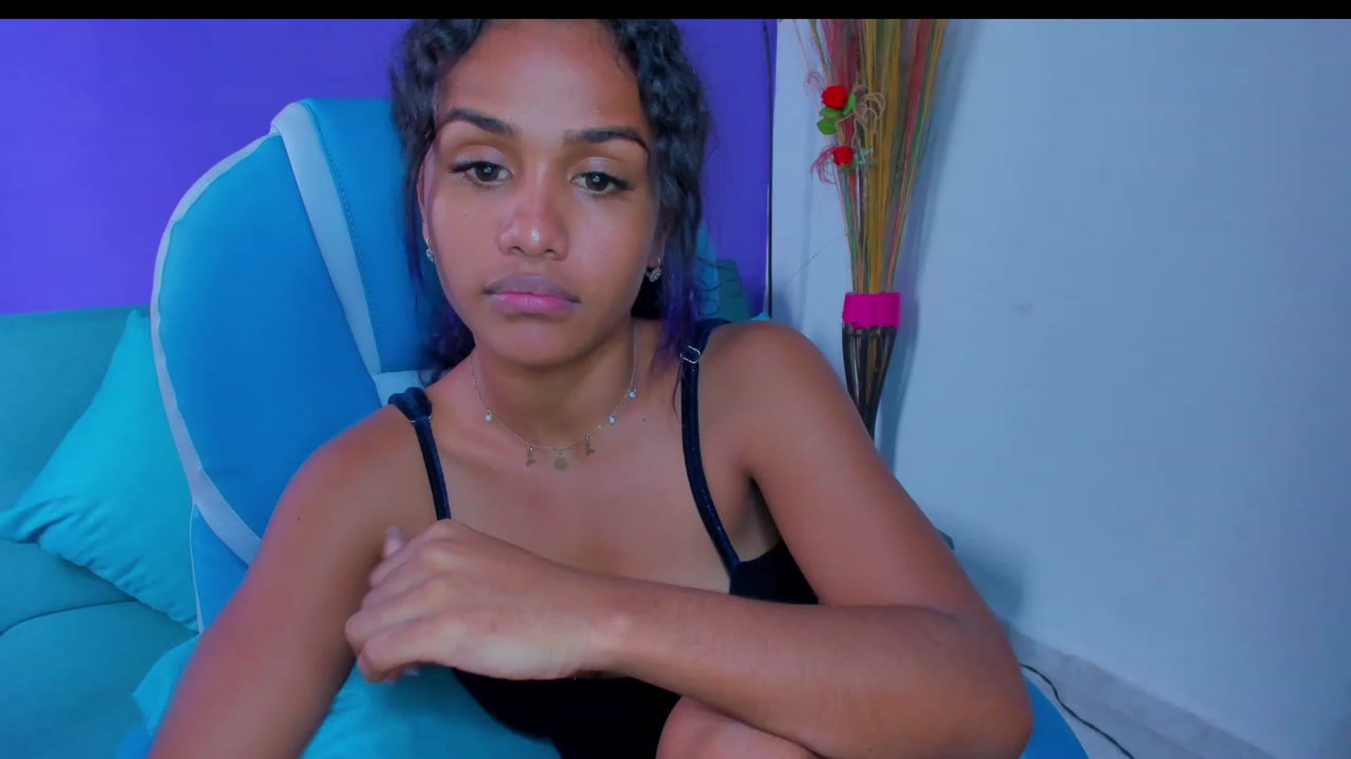 Gallery image thumbnail from Violet_Fit's myfreecams stream on, 07/17/2023, 16:10 image 7 of 20