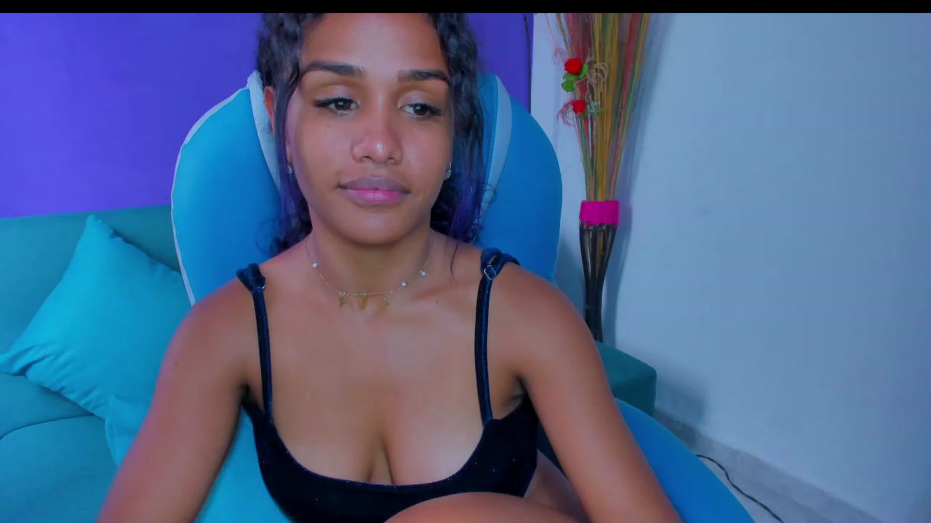 Gallery image thumbnail from Violet_Fit's myfreecams stream on, 07/17/2023, 16:10 image 2 of 20