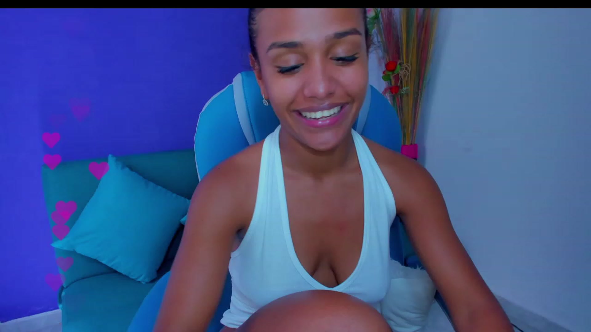 Gallery image thumbnail from Violet_Fit's myfreecams stream on, 07/19/2023, 17:58 image 3 of 20