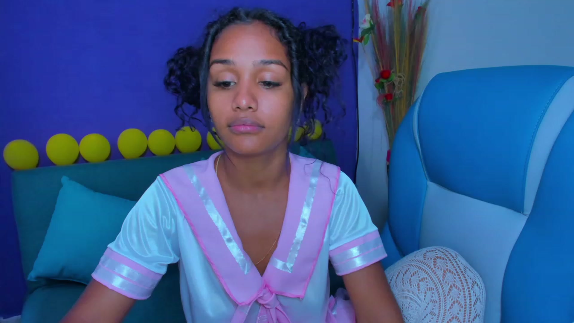 Gallery image thumbnail from Violet_Fit's myfreecams stream on, 07/22/2023, 13:54 image 15 of 20