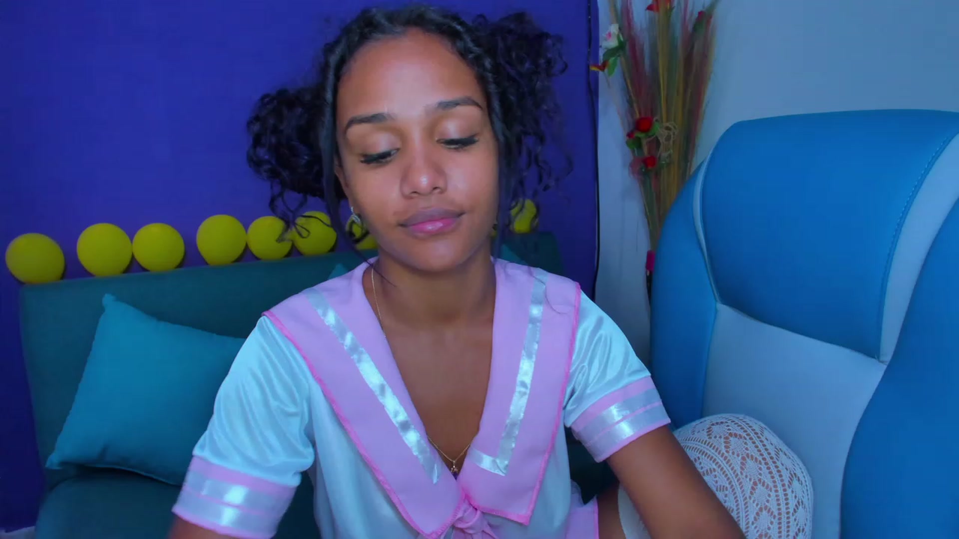 Gallery image thumbnail from Violet_Fit's myfreecams stream on, 07/22/2023, 13:54 image 13 of 20