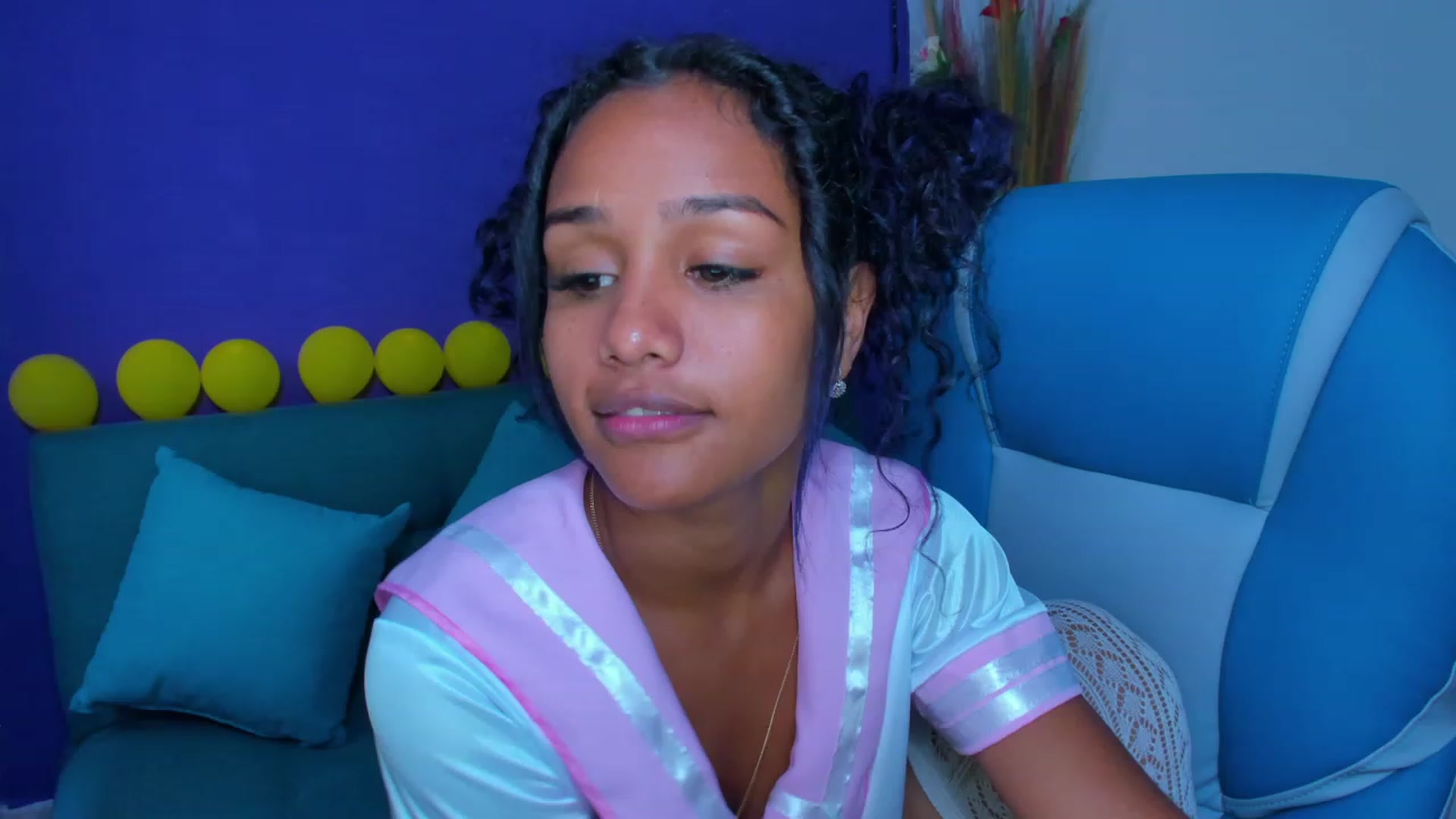 Gallery image thumbnail from Violet_Fit's myfreecams stream on, 07/22/2023, 13:54 image 11 of 20