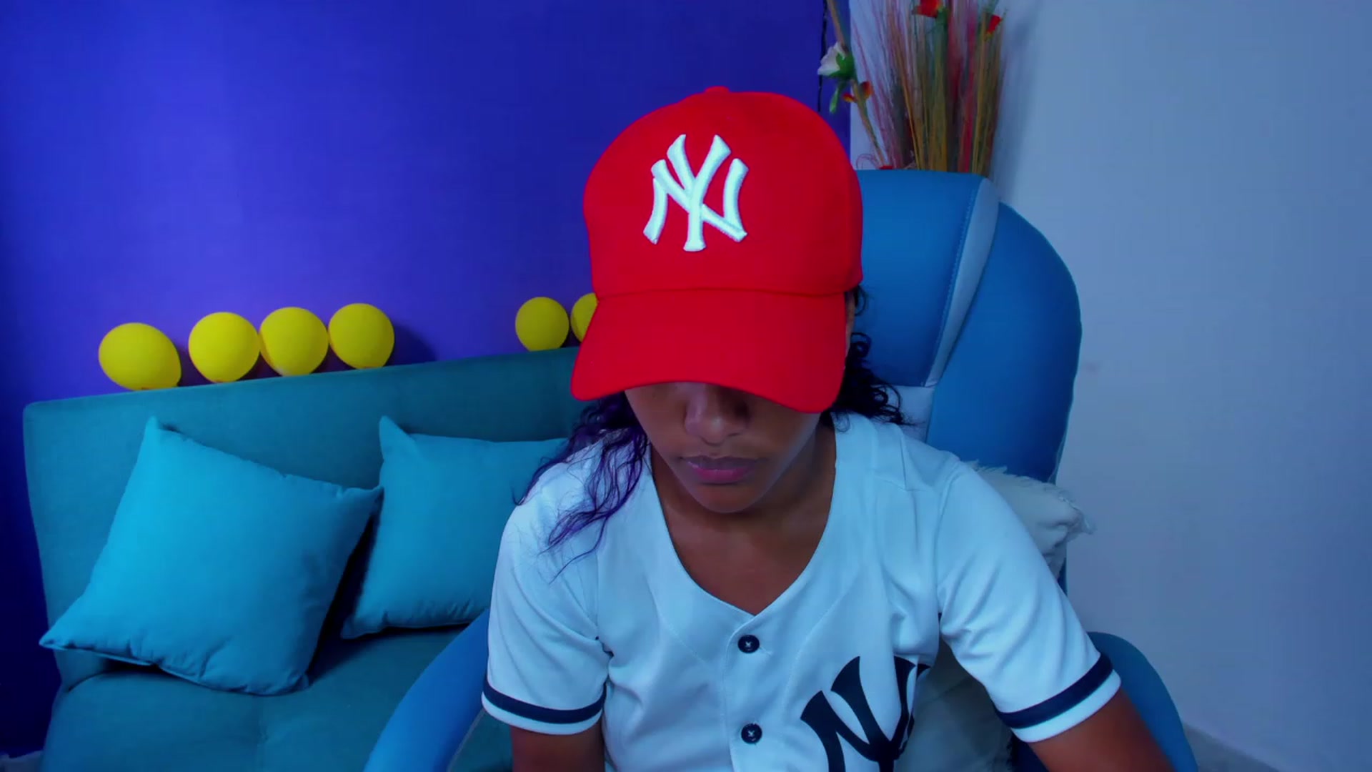 Gallery image thumbnail from Violet_Fit's myfreecams stream on, 07/26/2023, 15:21 image 16 of 20