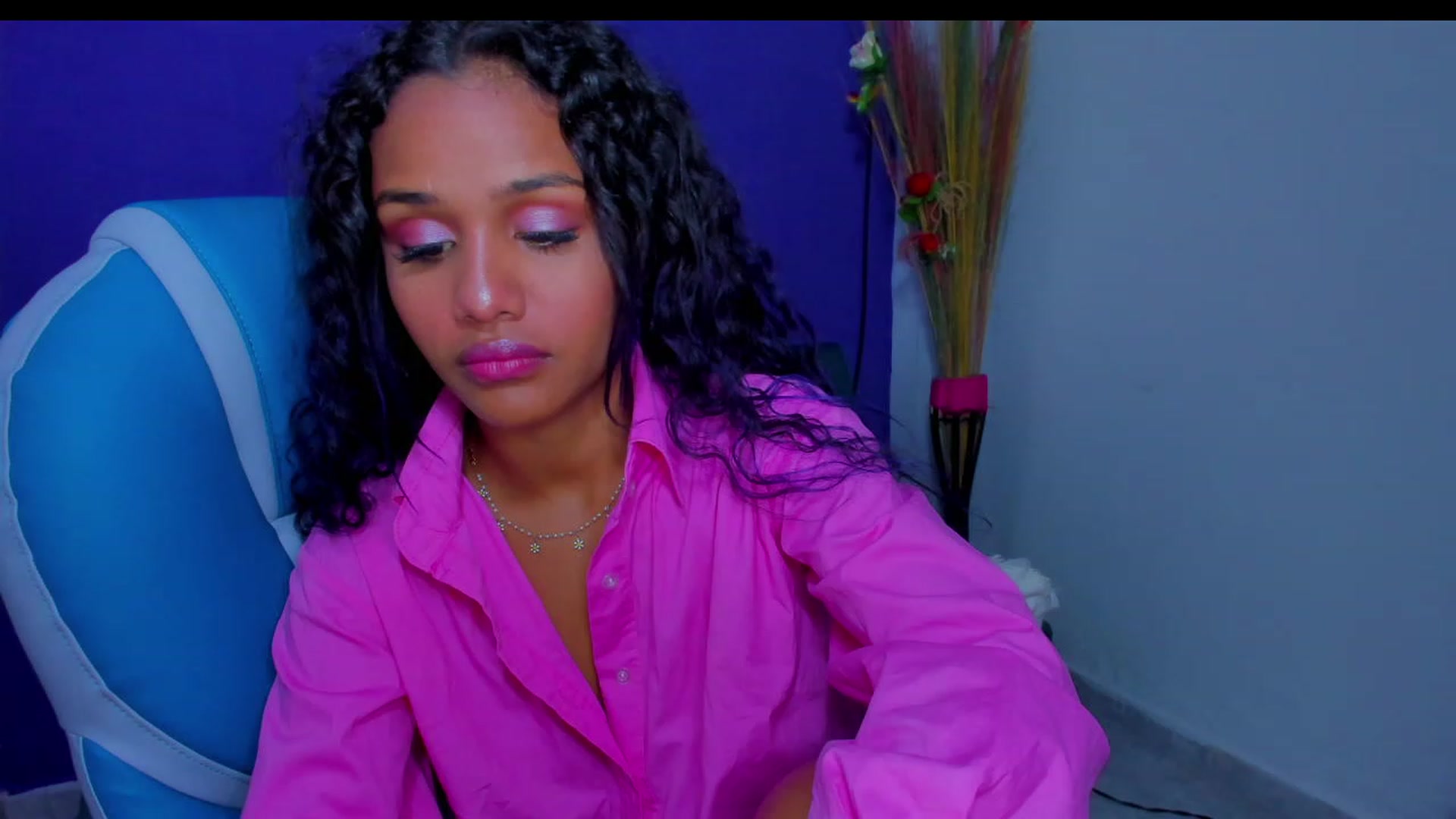 Gallery image thumbnail from Violet_Fit's myfreecams stream on, 07/28/2023, 12:51 image 19 of 20