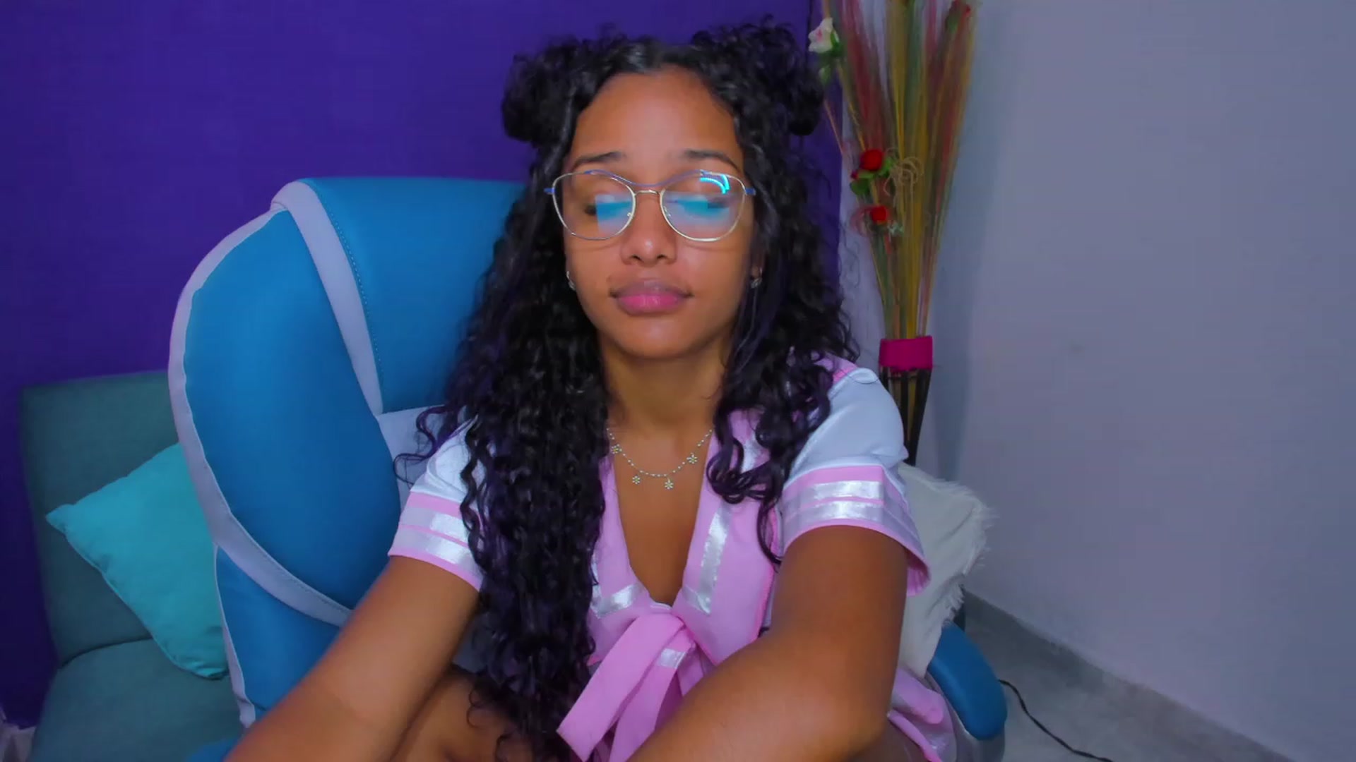 Gallery image thumbnail from Violet_Fit's myfreecams stream on, 07/29/2023, 13:36 image 3 of 20