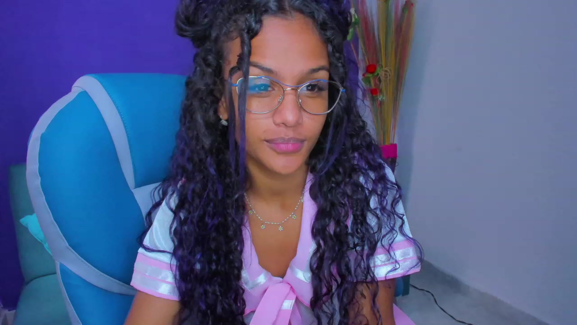 Gallery image thumbnail from Violet_Fit's myfreecams stream on, 07/29/2023, 13:36 image 18 of 20
