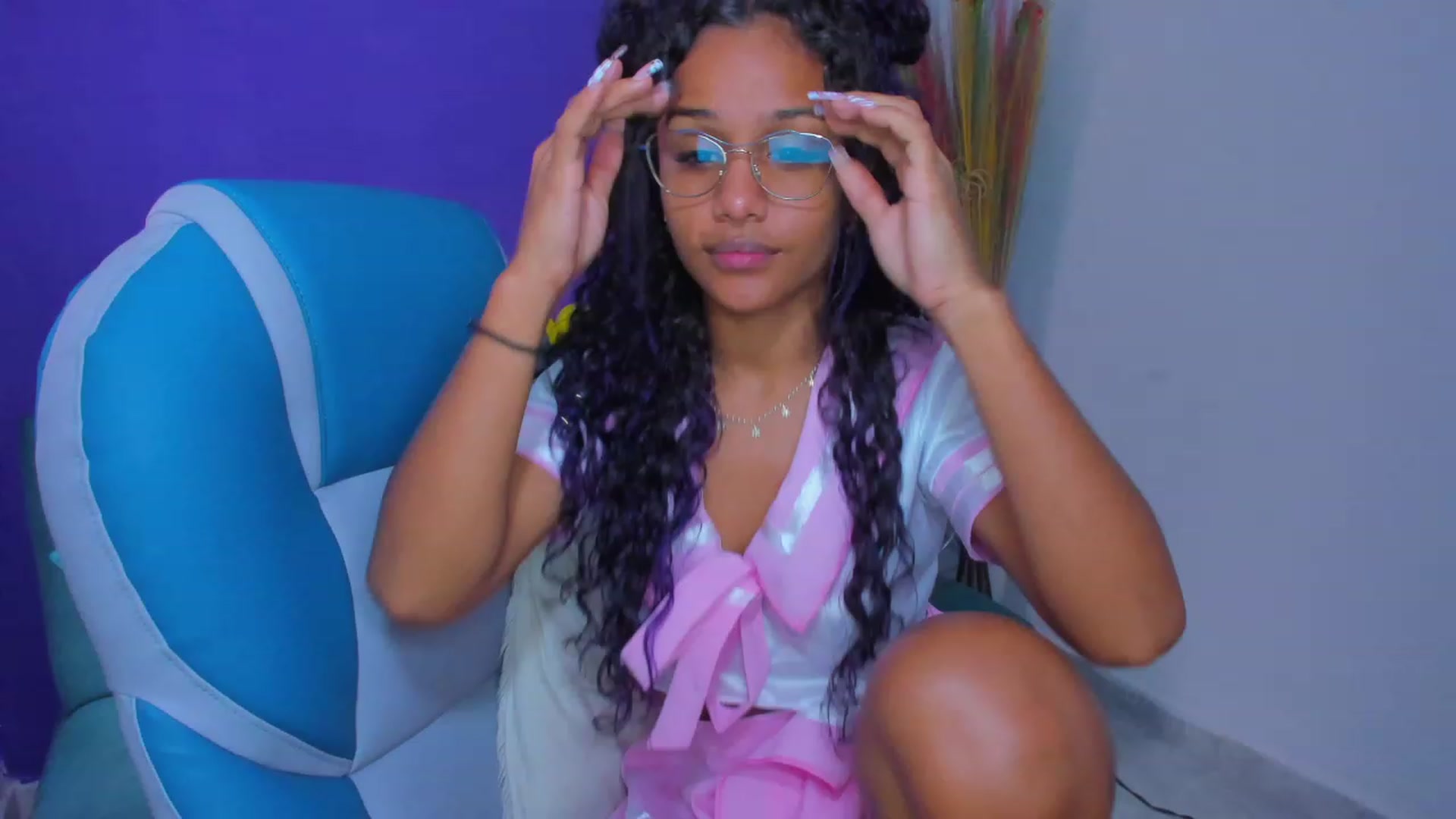 Gallery image thumbnail from Violet_Fit's myfreecams stream on, 07/29/2023, 13:36 image 13 of 20