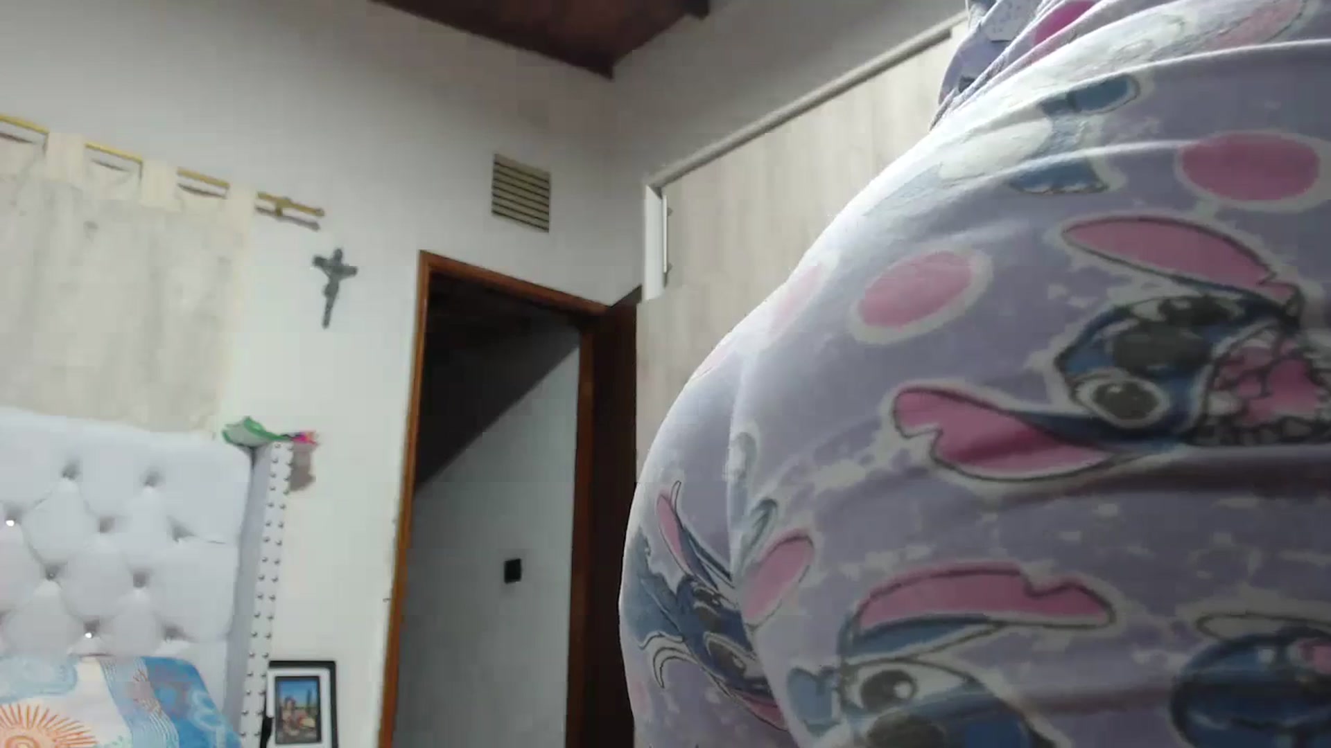 Gallery image thumbnail from Violet_Mart's myfreecams stream on, 03/08/2024, 04:49 image 8 of 20