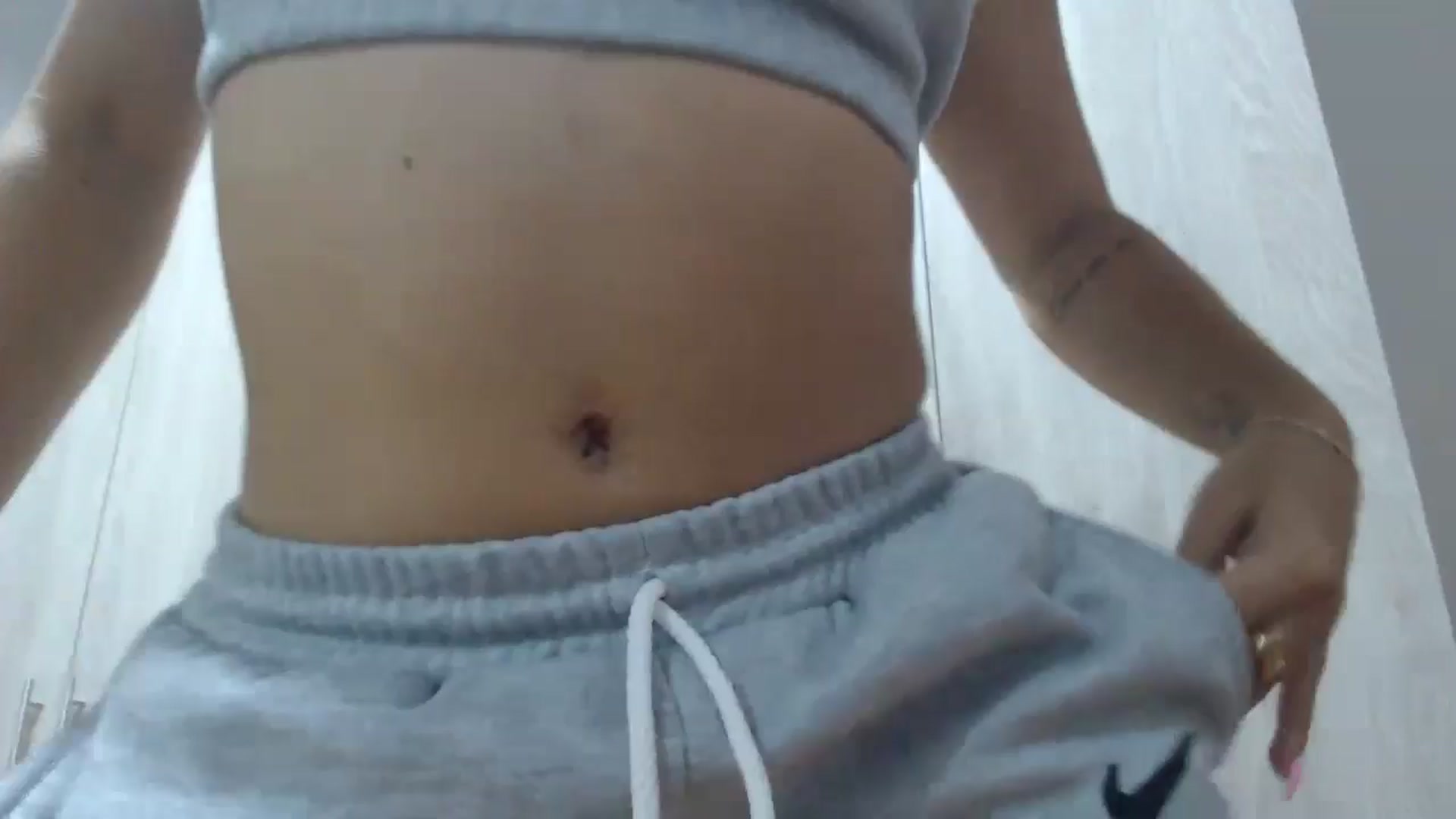Gallery image thumbnail from Violet_Mart's myfreecams stream on, 06/19/2024, 01:59 image 1 of 20