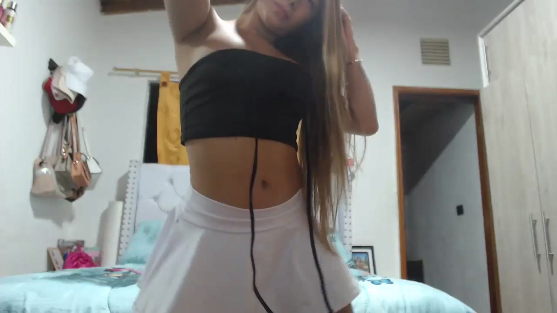 Gallery image thumbnail from Violet_Mart's myfreecams stream on, 06/21/2024, 02:14 image 5 of 20