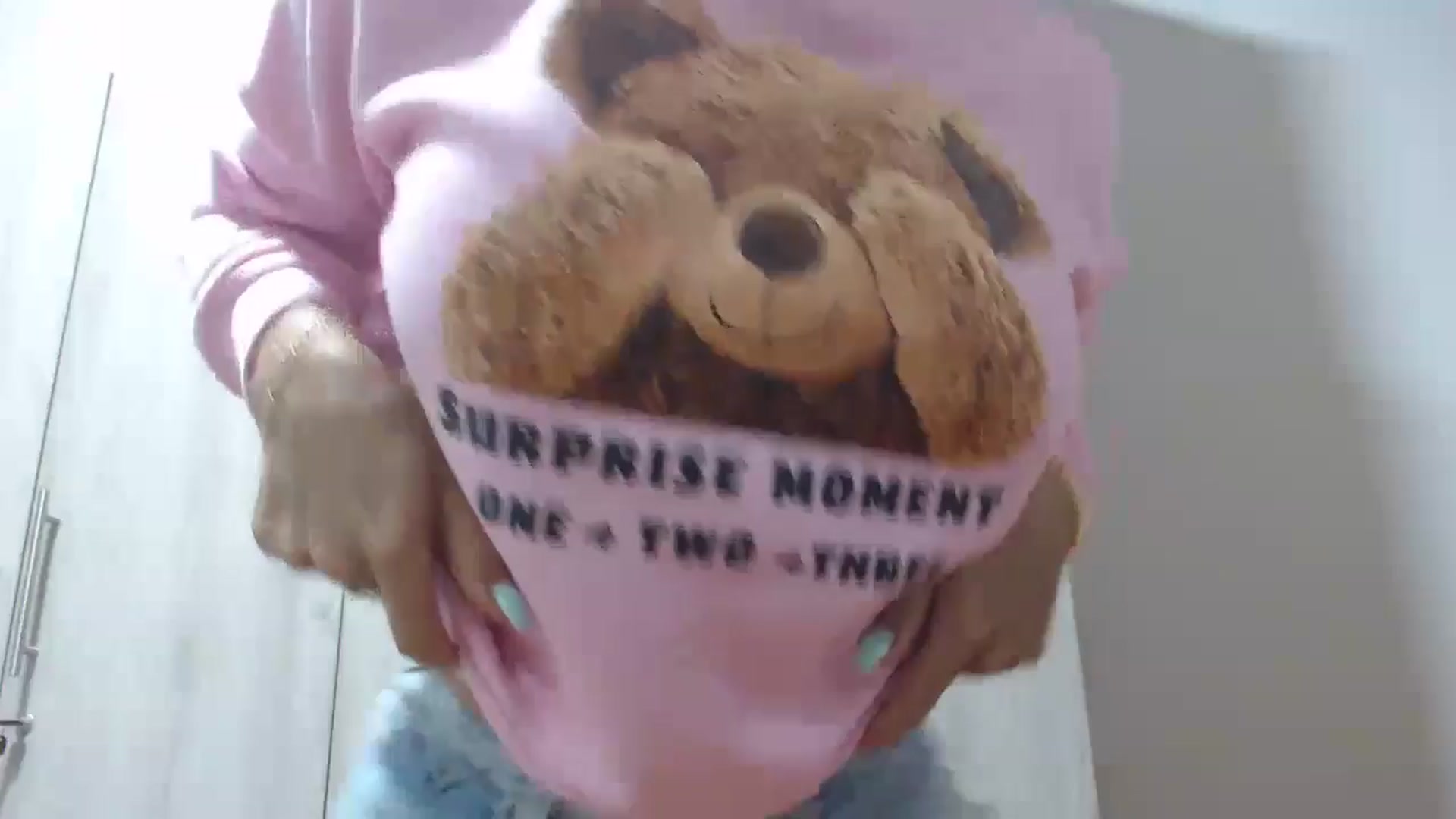 Gallery image thumbnail from Violet_Mart's myfreecams stream on, 08/12/2024, 01:46 image 1 of 20