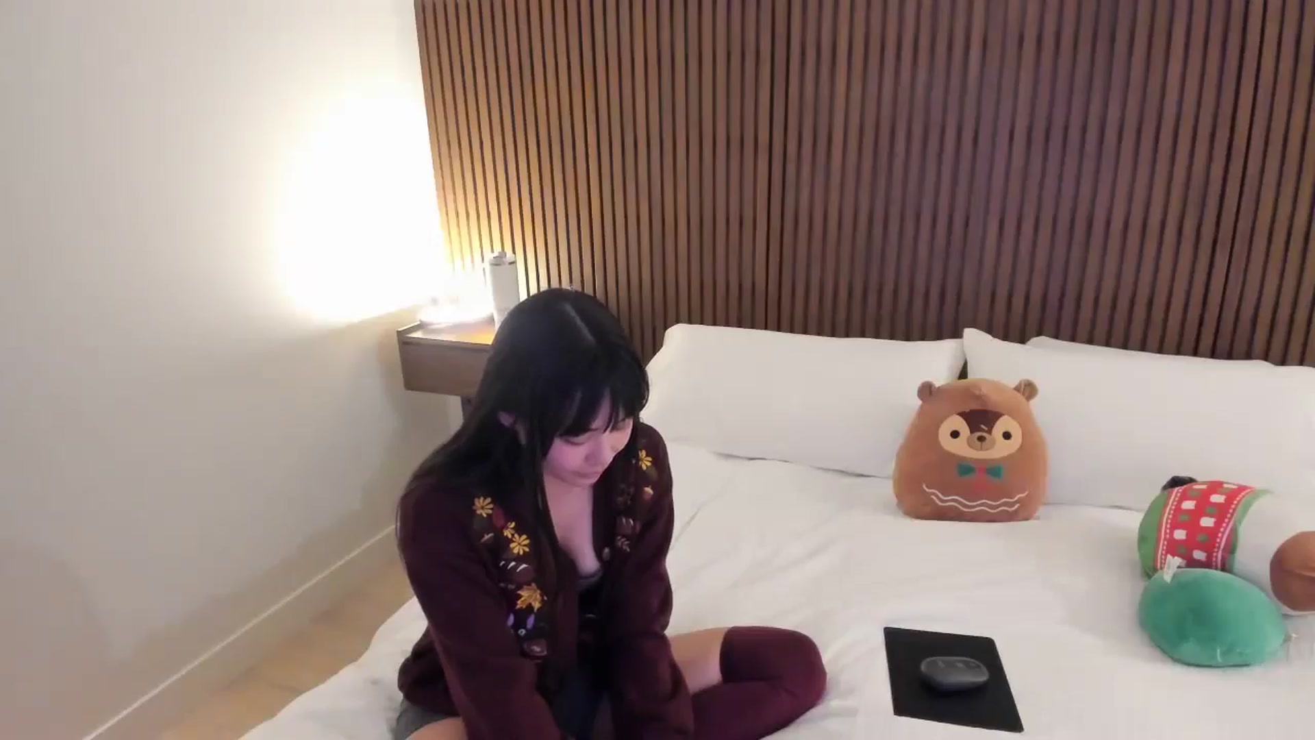 Gallery image thumbnail from Violet__'s myfreecams stream on, 12/08/2025, 03:11 image 11 of 20