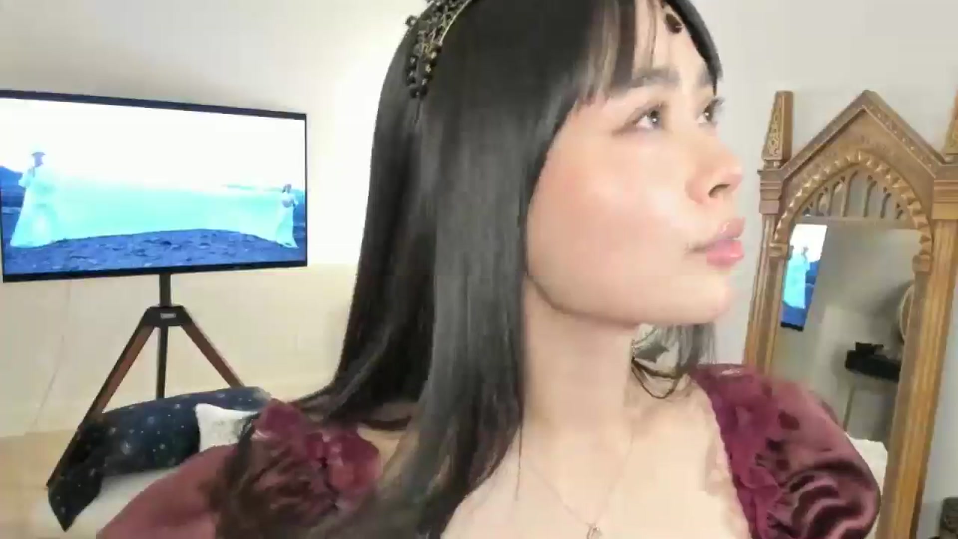 Gallery image thumbnail from Violet__'s myfreecams stream on, 12/13/2025, 03:16 image 15 of 20