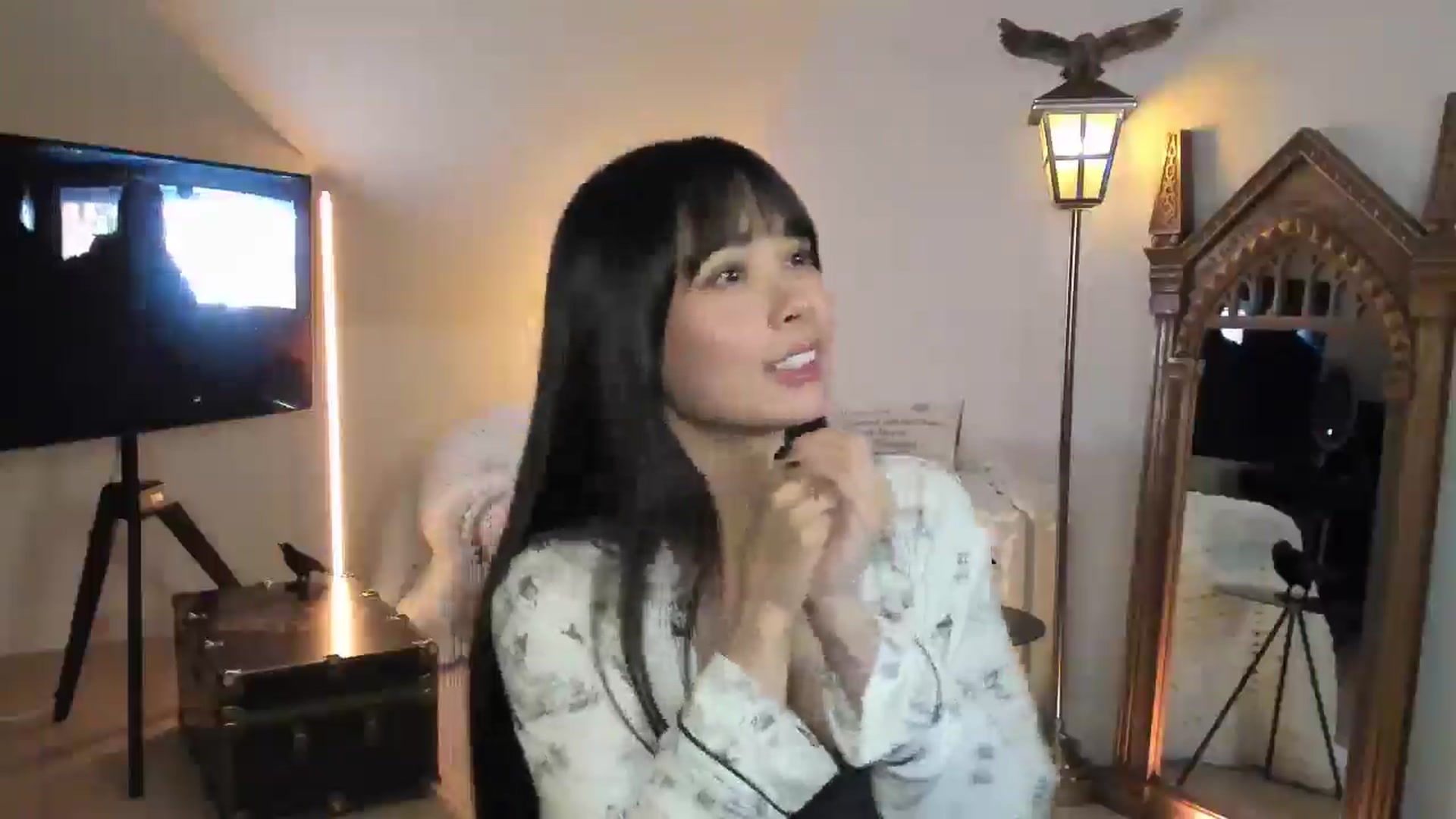 Gallery image thumbnail from Violet__'s myfreecams stream on, 12/31/2025, 05:17 image 10 of 20
