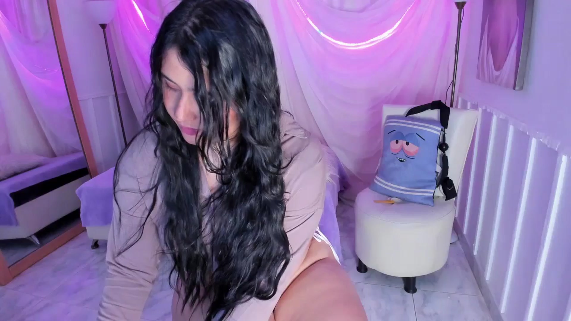 Gallery image thumbnail from Violeta_Beck's myfreecams stream on, 04/21/2025, 16:02 image 6 of 20