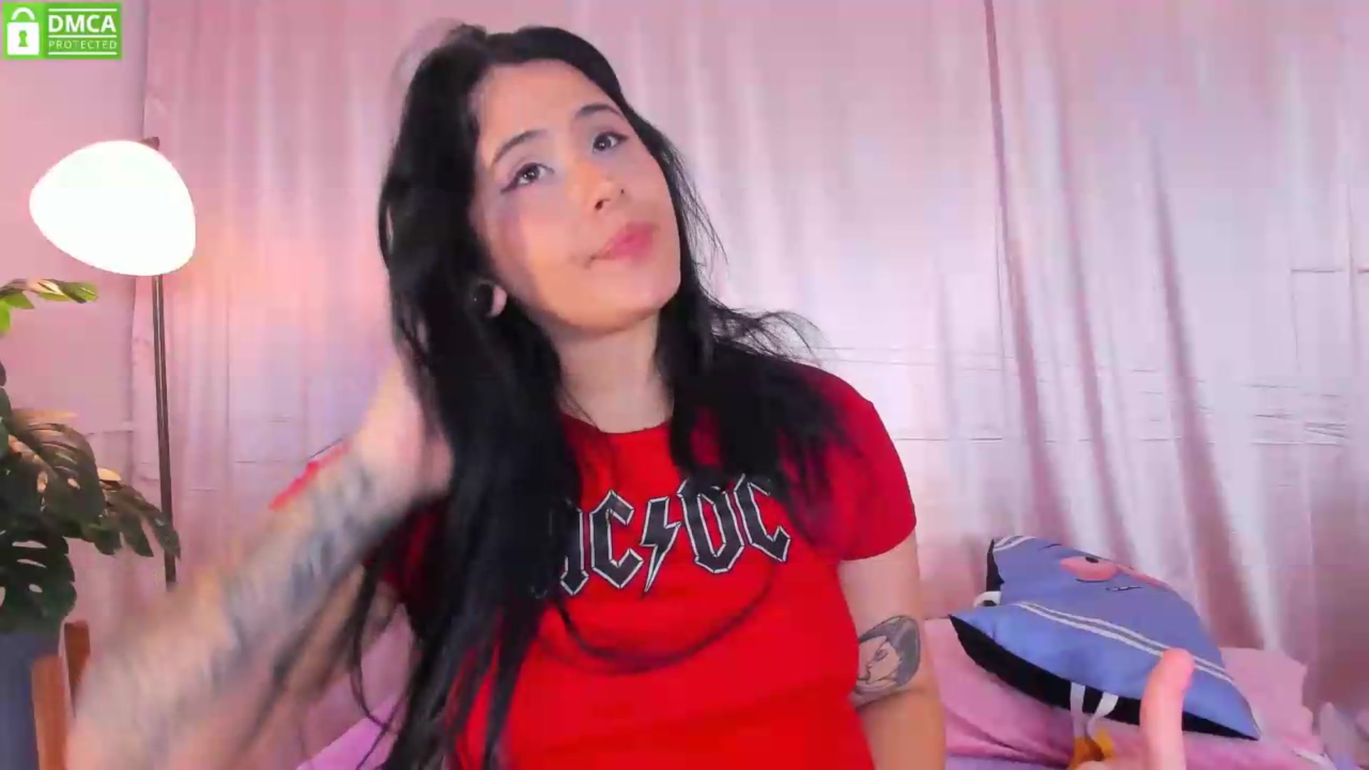 Gallery image thumbnail from Violeta_Beck's myfreecams stream on, 08/25/2026, 16:04 image 4 of 20