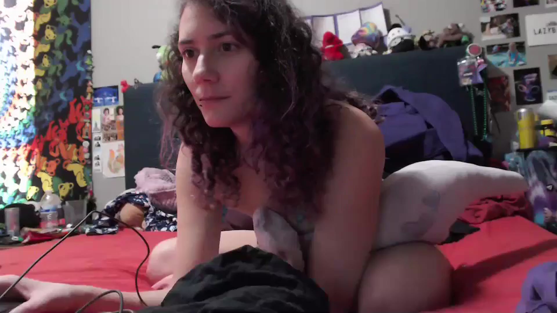 Gallery image thumbnail from Violethooper1's myfreecams stream on, 01/07/2025, 17:04 image 1 of 20