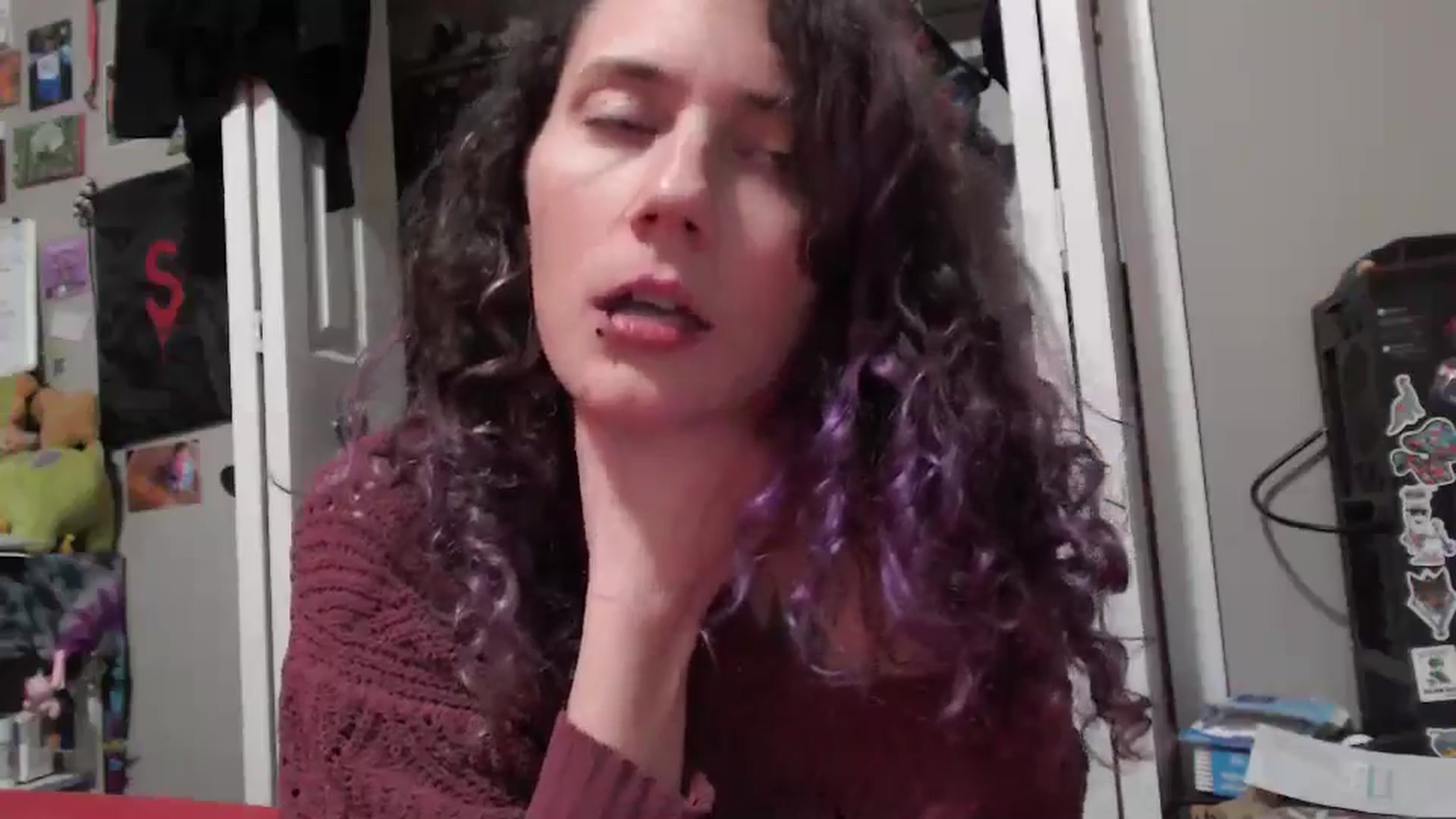 Gallery image thumbnail from Violethooper1's myfreecams stream on, 01/07/2025, 18:51 image 5 of 20