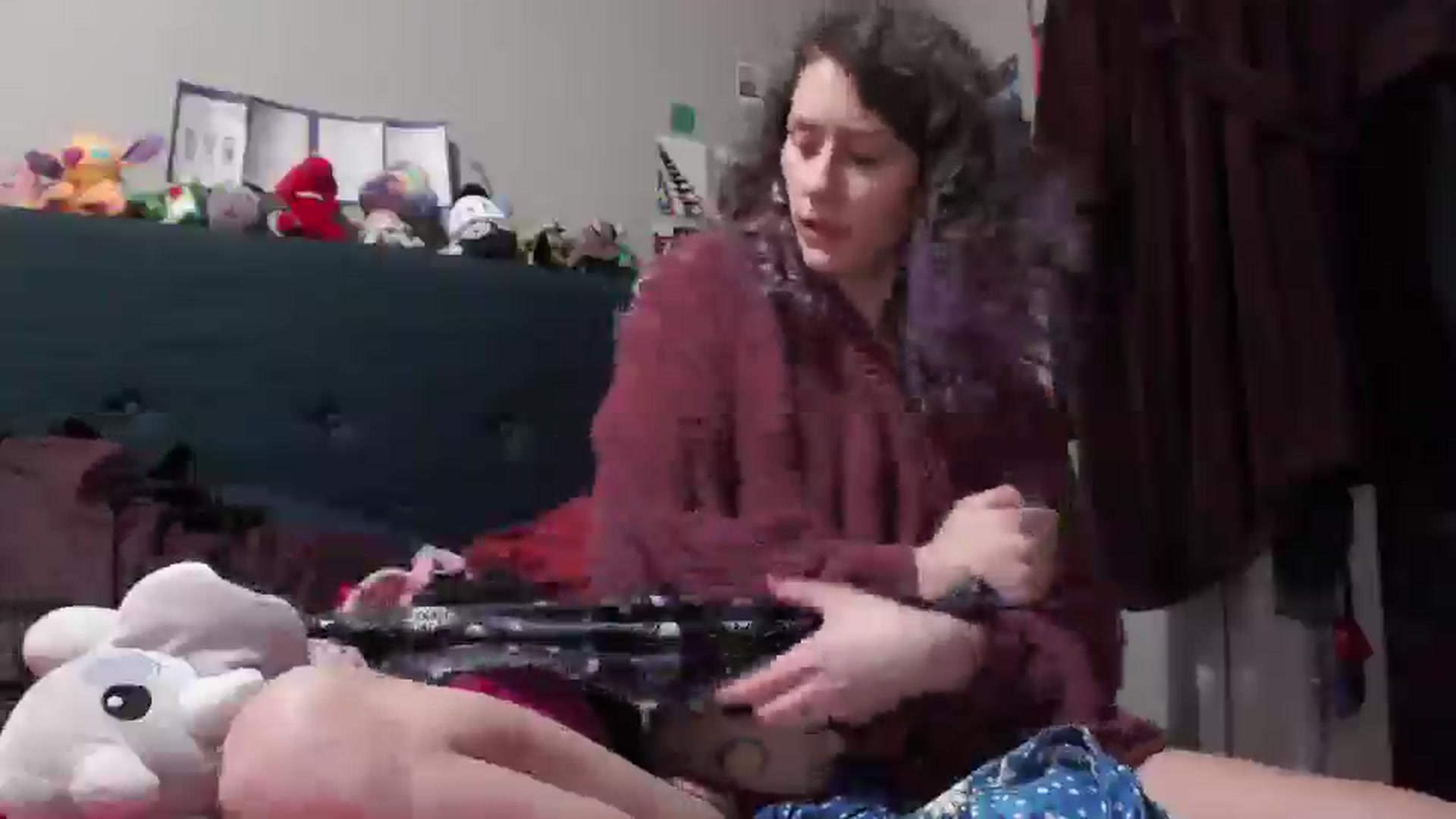 Gallery image thumbnail from Violethooper1's myfreecams stream on, 01/07/2025, 18:51 image 10 of 20