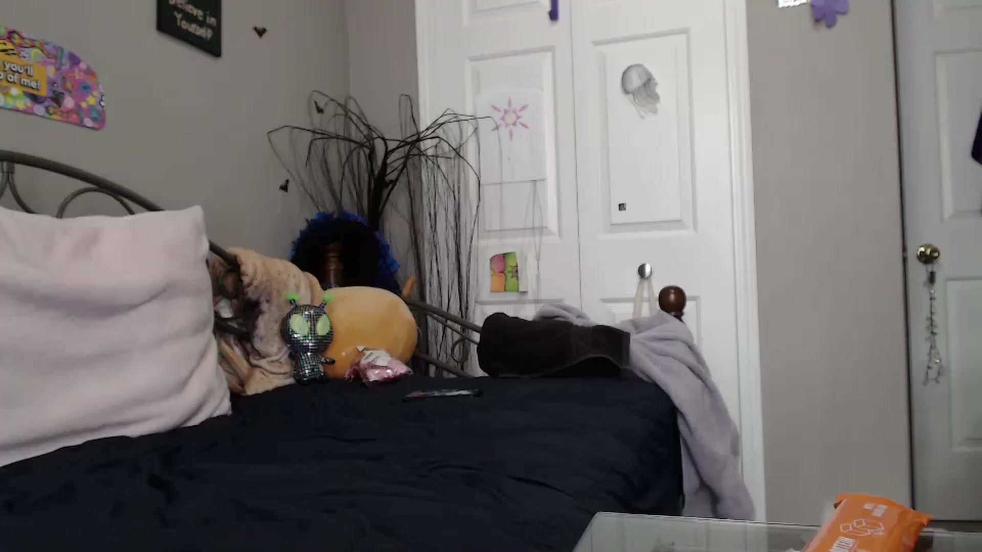 Gallery image thumbnail from Violethooper1's myfreecams stream on, 01/14/2025, 17:49 image 10 of 20