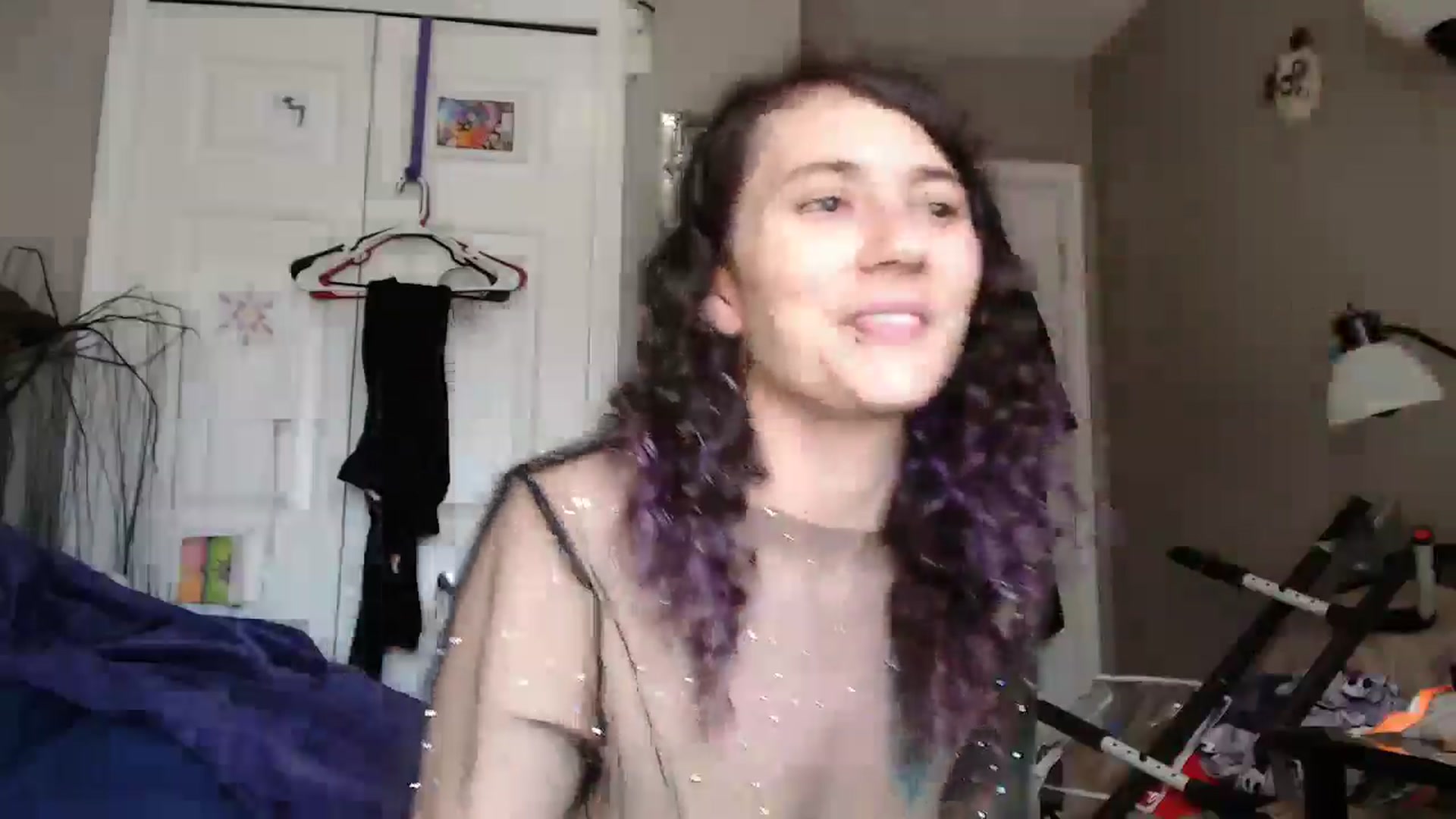 Gallery image thumbnail from Violethooper1's myfreecams stream on, 04/21/2025, 16:00 image 9 of 20