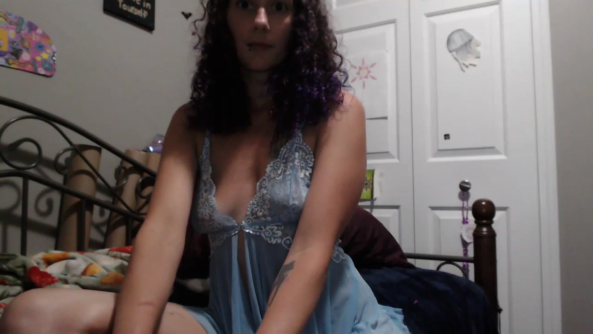 Gallery image thumbnail from Violethooper1's myfreecams stream on, 07/13/2025, 08:34 image 18 of 20