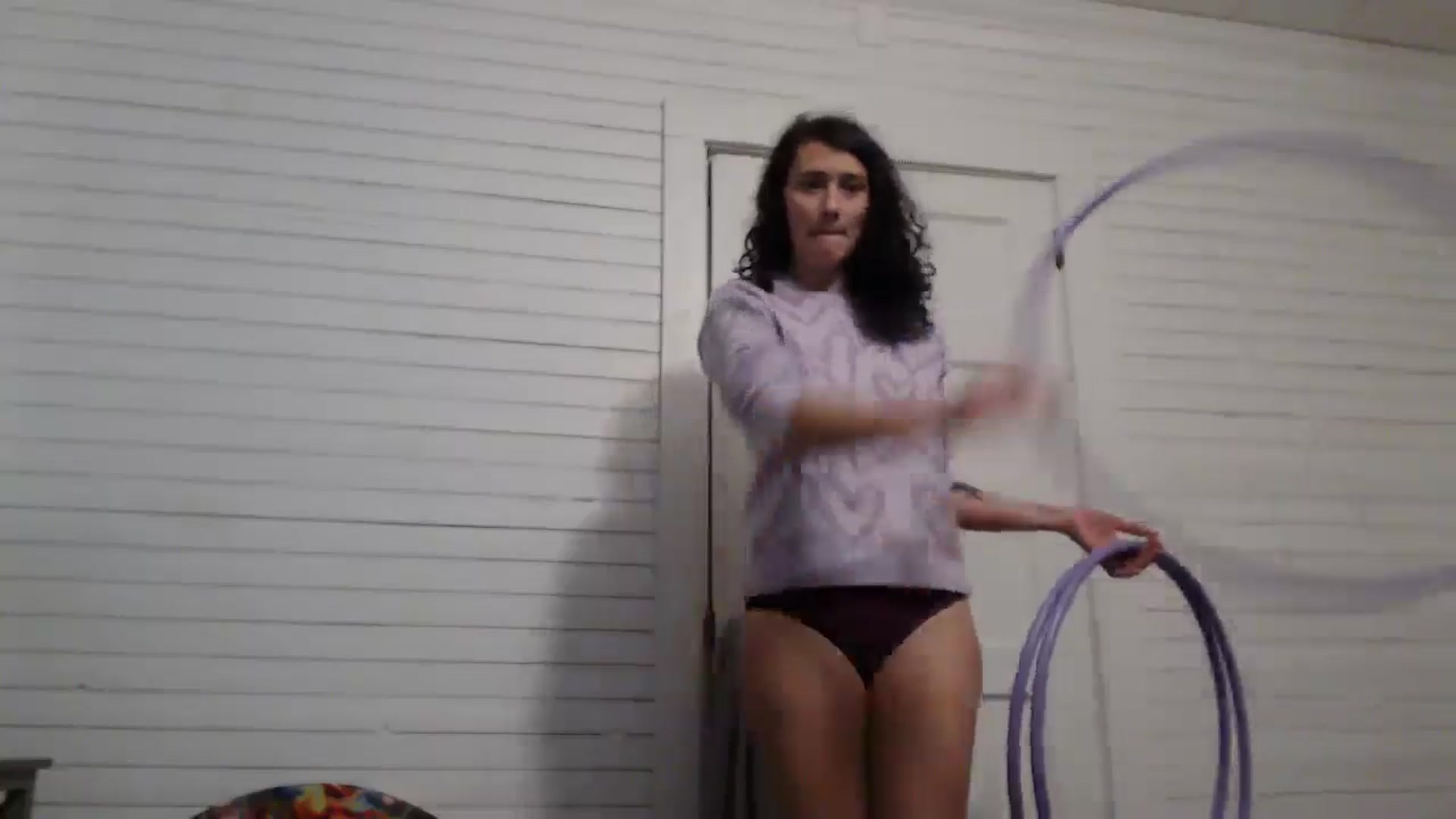 Gallery image thumbnail from Violethooper1's myfreecams stream on, 12/08/2025, 09:37 image 14 of 20