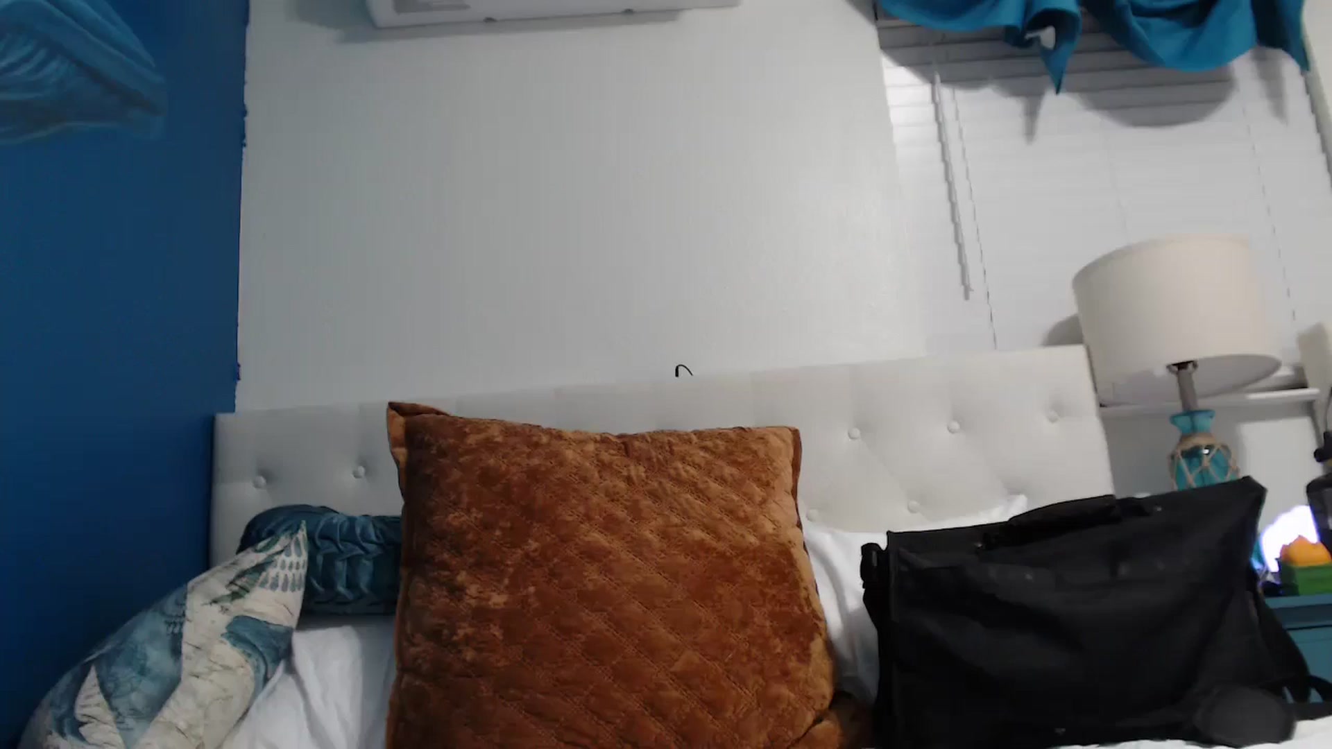 Gallery image thumbnail from Violethooper1's myfreecams stream on, 12/23/2025, 08:26 image 19 of 20