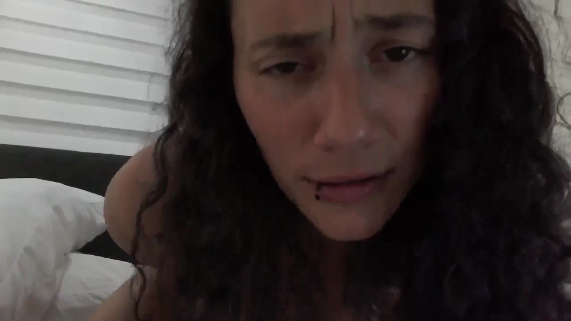 Gallery image thumbnail from Violethooper1's myfreecams stream on, 01/25/2026, 10:18 image 4 of 20